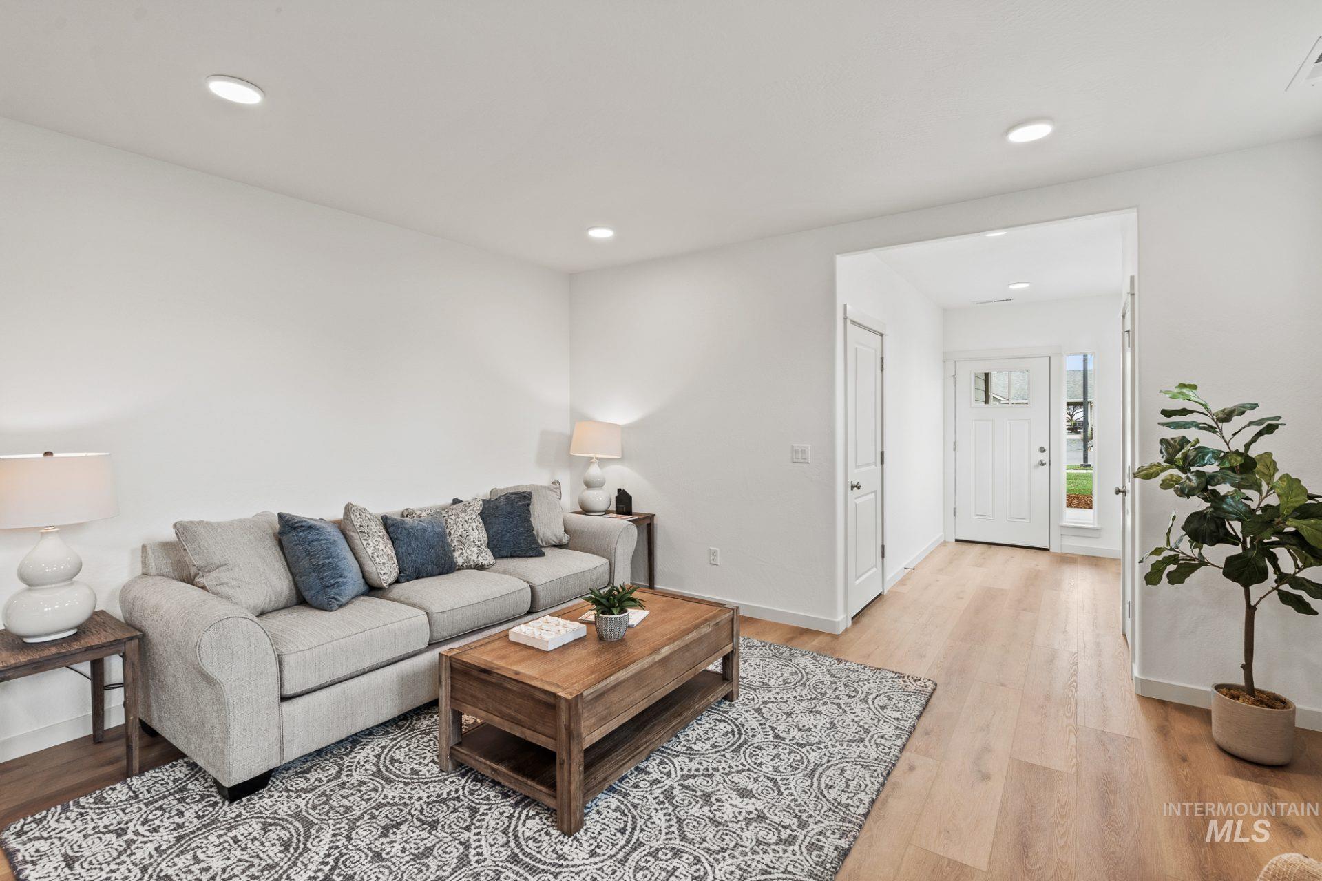 938 W Audrey Acres Dr, Nampa, Idaho 83686, 3 Bedrooms, 2 Bathrooms, Residential For Sale, Price $392,990,MLS 98974293