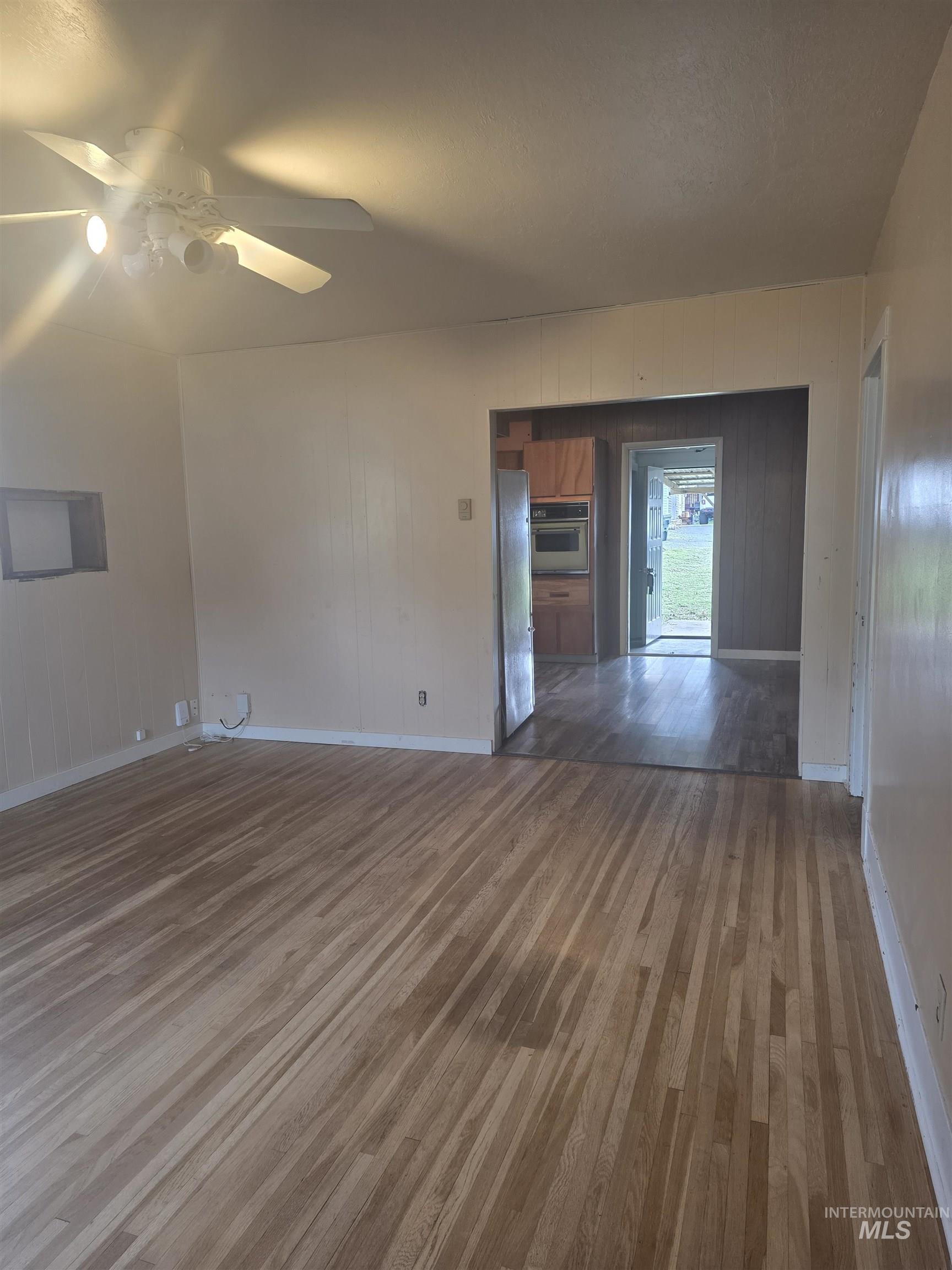 220 N F Street, Orofino, Idaho 83544, 2 Bedrooms, 1 Bathroom, Residential For Sale, Price $215,000,MLS 98974297