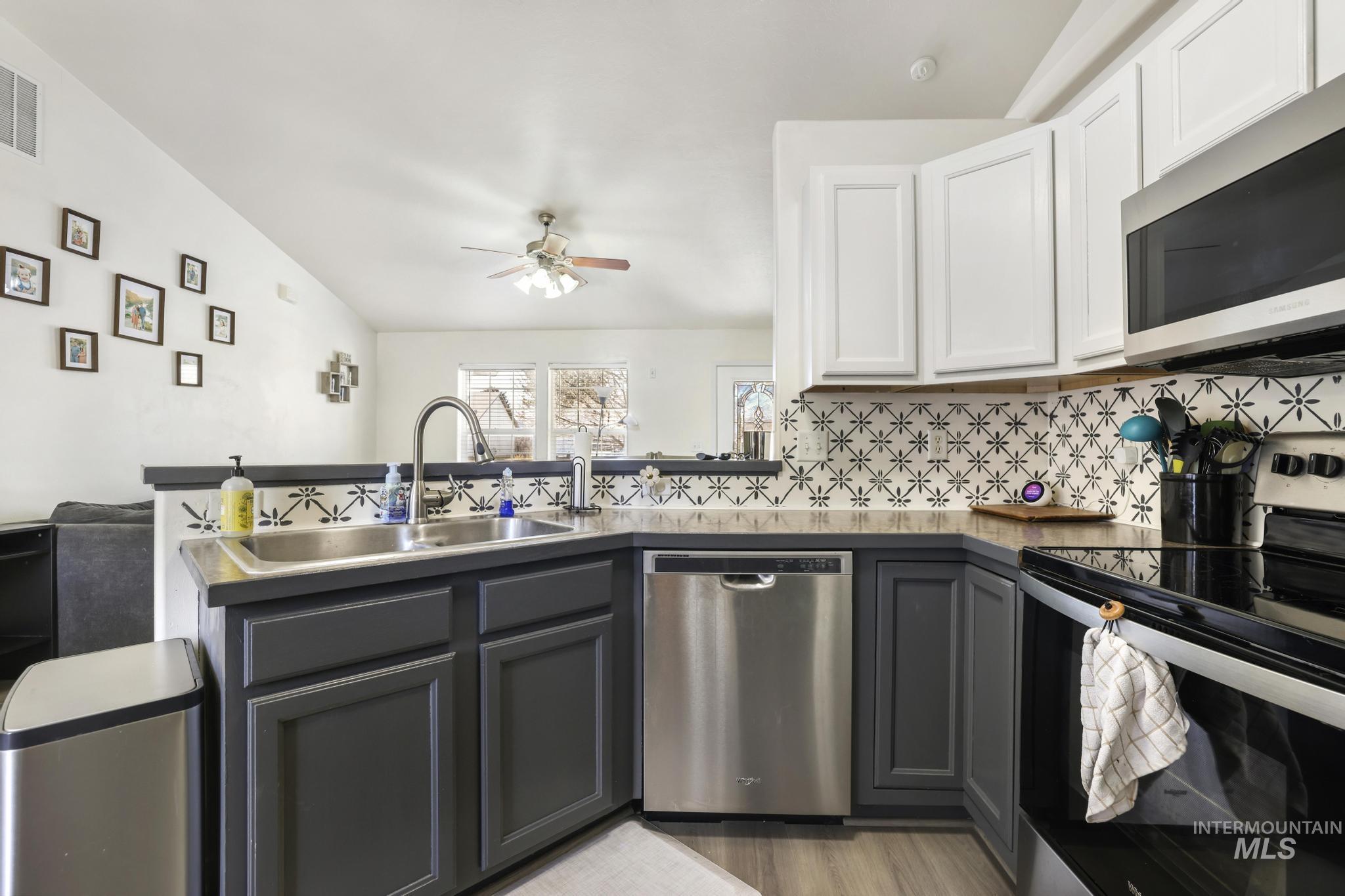 1547 Dana St, Twin Falls, Idaho 83301, 3 Bedrooms, 2 Bathrooms, Residential For Sale, Price $339,000,MLS 98974298