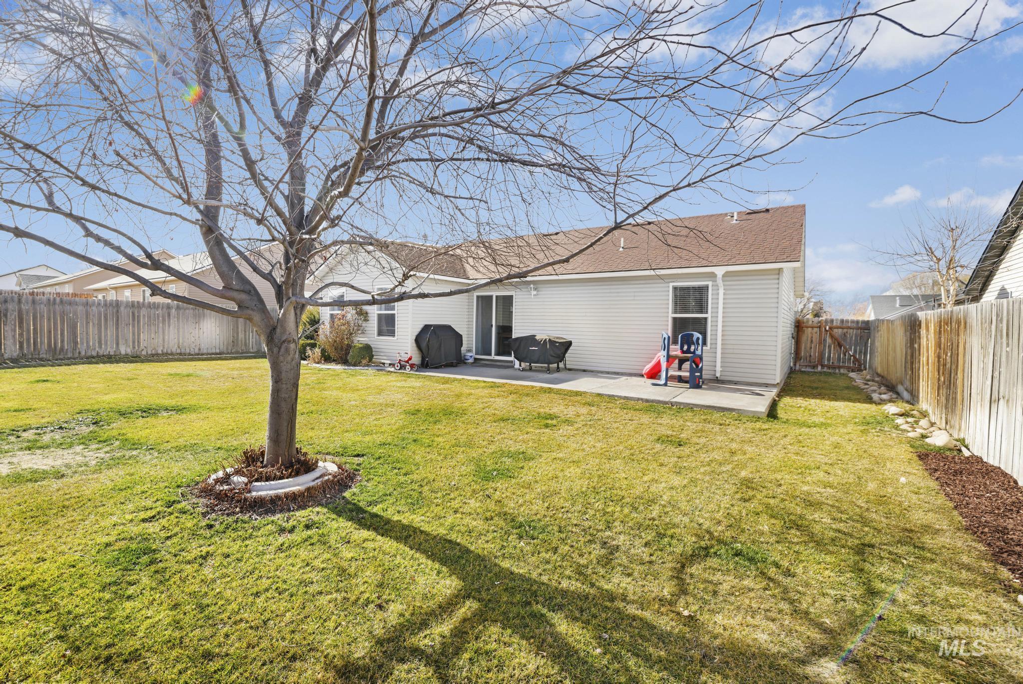 1547 Dana St, Twin Falls, Idaho 83301, 3 Bedrooms, 2 Bathrooms, Residential For Sale, Price $339,000,MLS 98974298