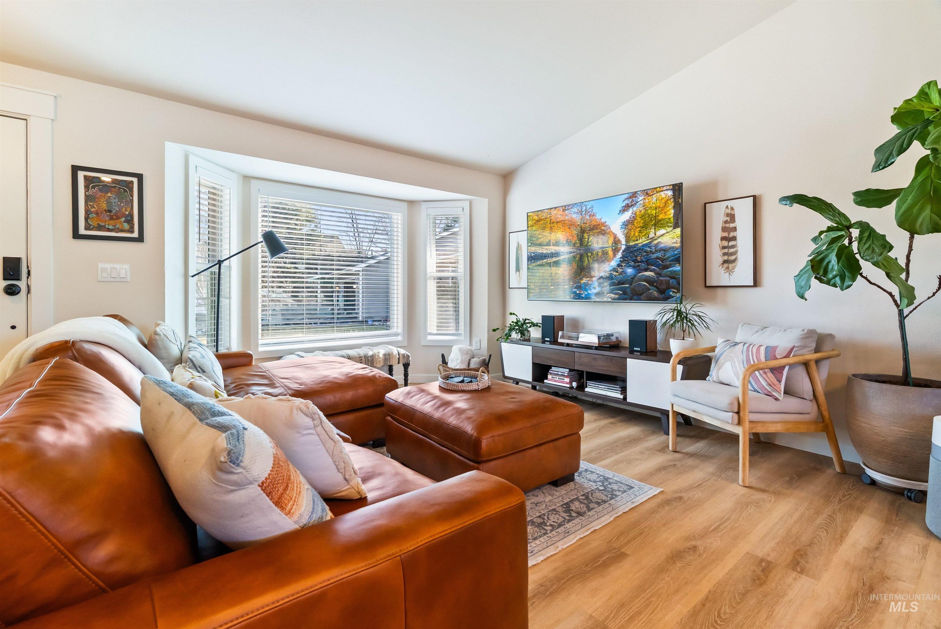 2635 N Welford Pl, Boise, Idaho 83704, 3 Bedrooms, 2 Bathrooms, Residential For Sale, Price $429,900,MLS 98974299