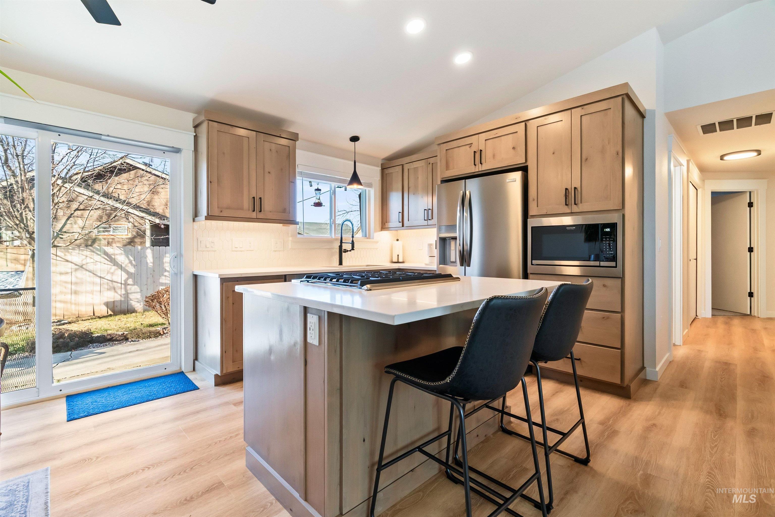 2635 N Welford Pl, Boise, Idaho 83704, 3 Bedrooms, 2 Bathrooms, Residential For Sale, Price $429,900,MLS 98974299