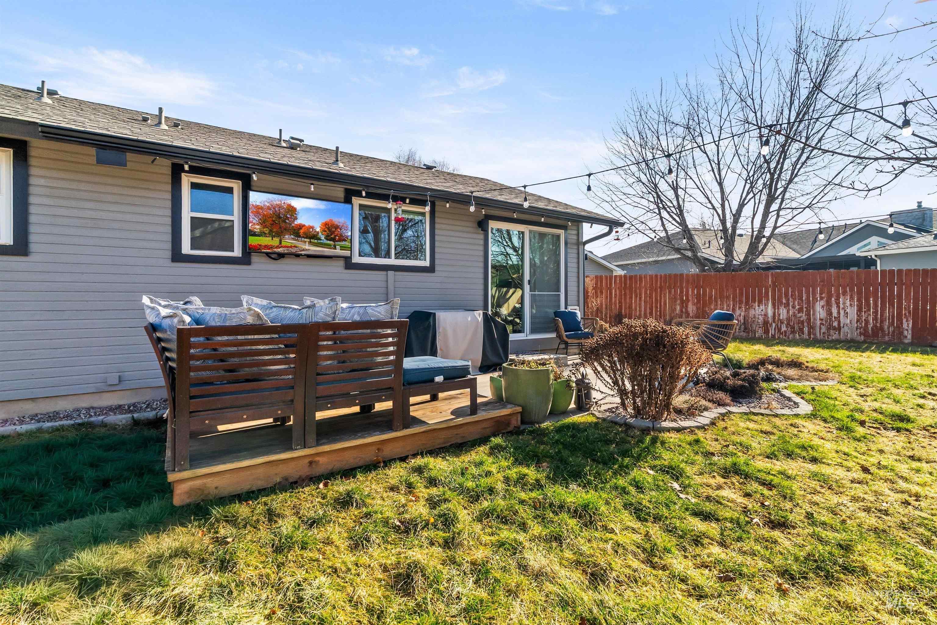 2635 N Welford Pl, Boise, Idaho 83704, 3 Bedrooms, 2 Bathrooms, Residential For Sale, Price $429,900,MLS 98974299