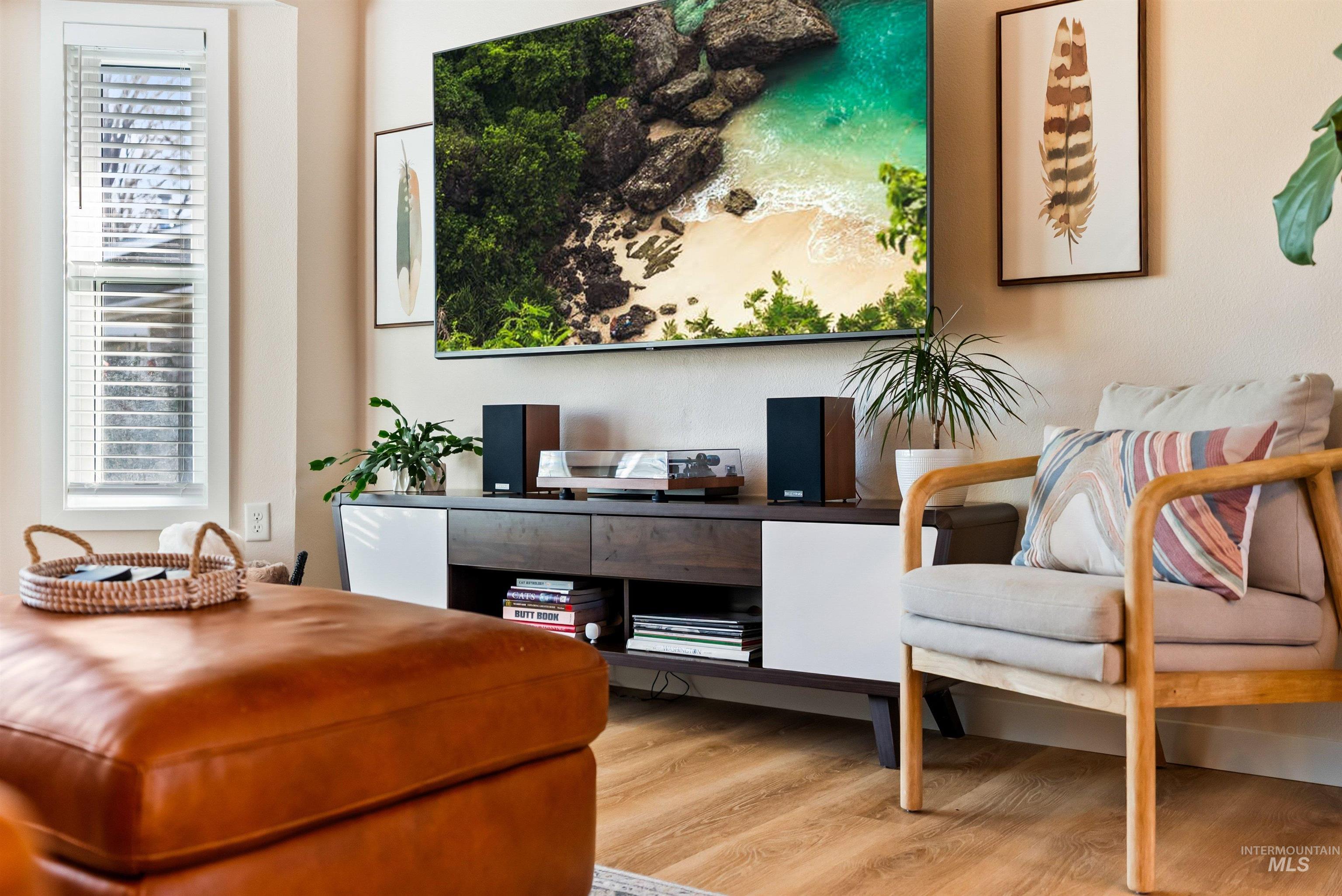 2635 N Welford Pl, Boise, Idaho 83704, 3 Bedrooms, 2 Bathrooms, Residential For Sale, Price $429,900,MLS 98974299