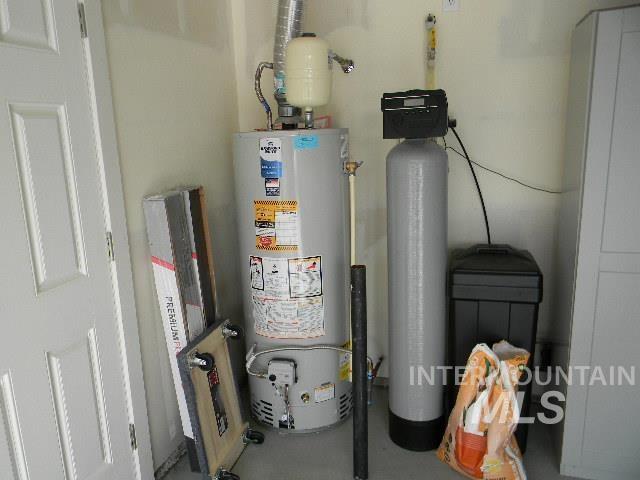 1464 E Prairiefire St, Meridian, Idaho 83646-6570, 2 Bedrooms, 2 Bathrooms, Residential For Sale, Price $460,000,MLS 98974306