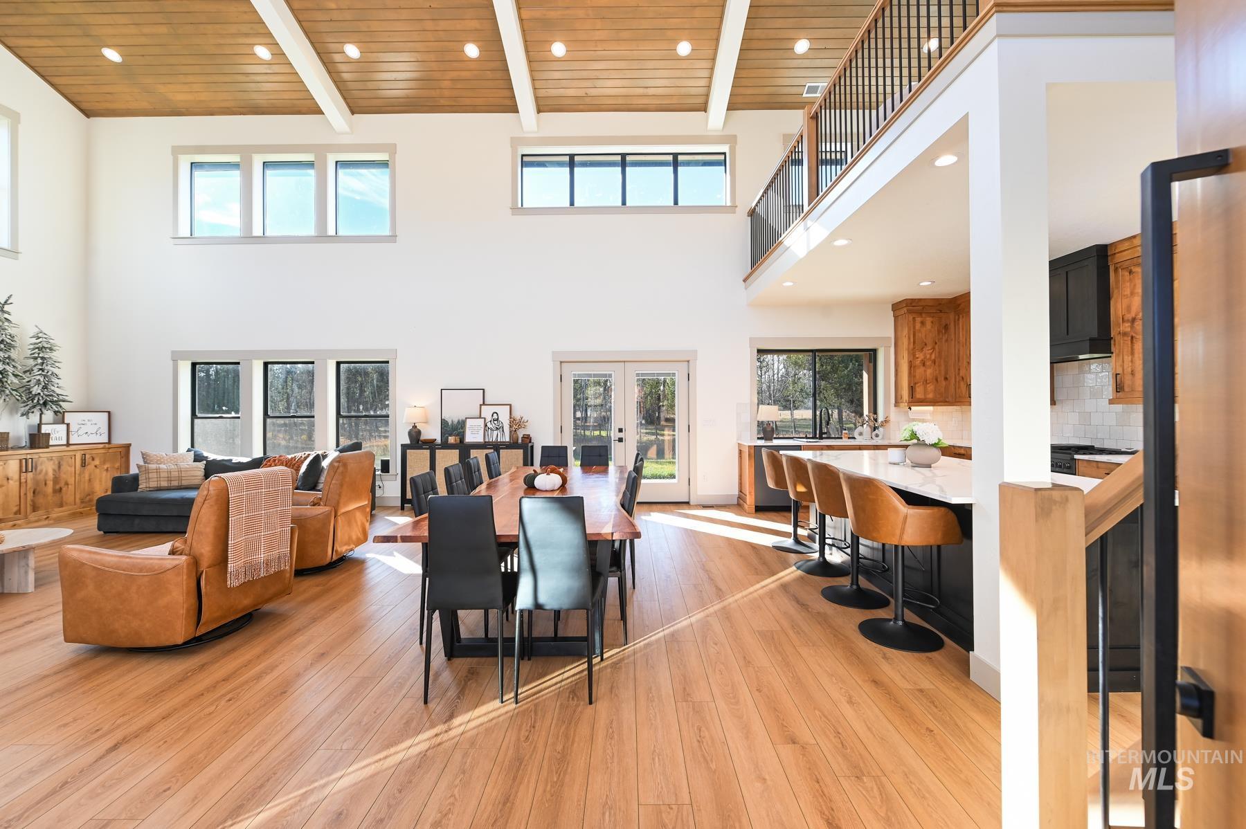 201 W Jug Road, McCall, Idaho 83638, 3 Bedrooms, 3.5 Bathrooms, Residential For Sale, Price $1,625,000,MLS 98974308