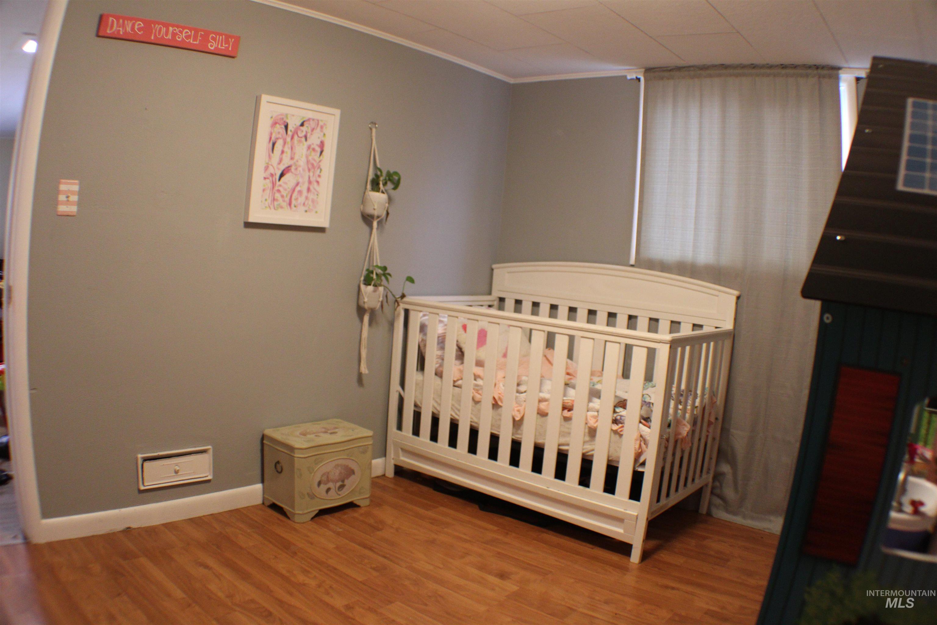 127 E Garfield Ave, Glenns Ferry, Idaho 83623, 4 Bedrooms, 1 Bathroom, Residential For Sale, Price $290,000,MLS 98974311