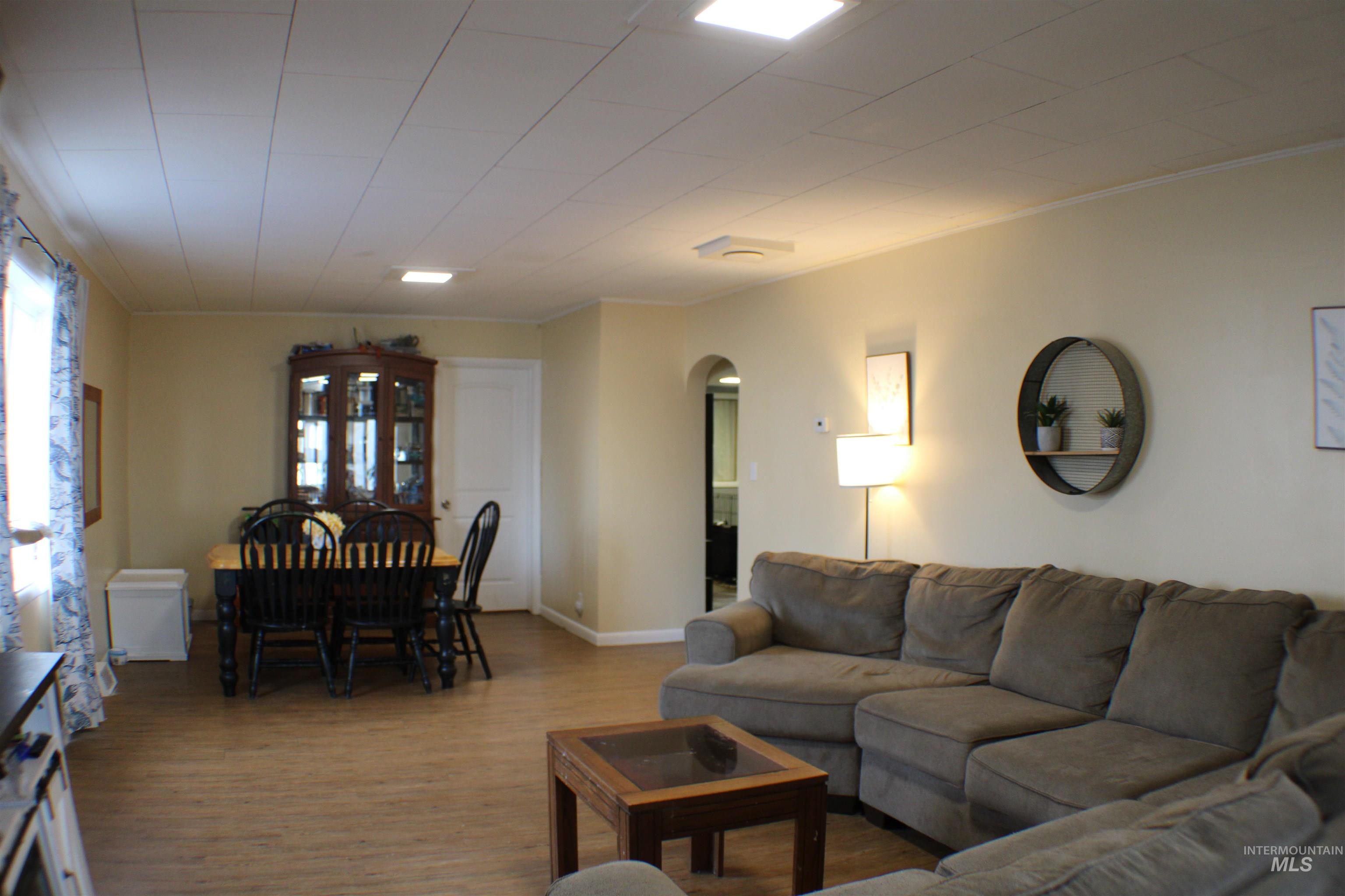 127 E Garfield Ave, Glenns Ferry, Idaho 83623, 4 Bedrooms, 1 Bathroom, Residential For Sale, Price $290,000,MLS 98974311