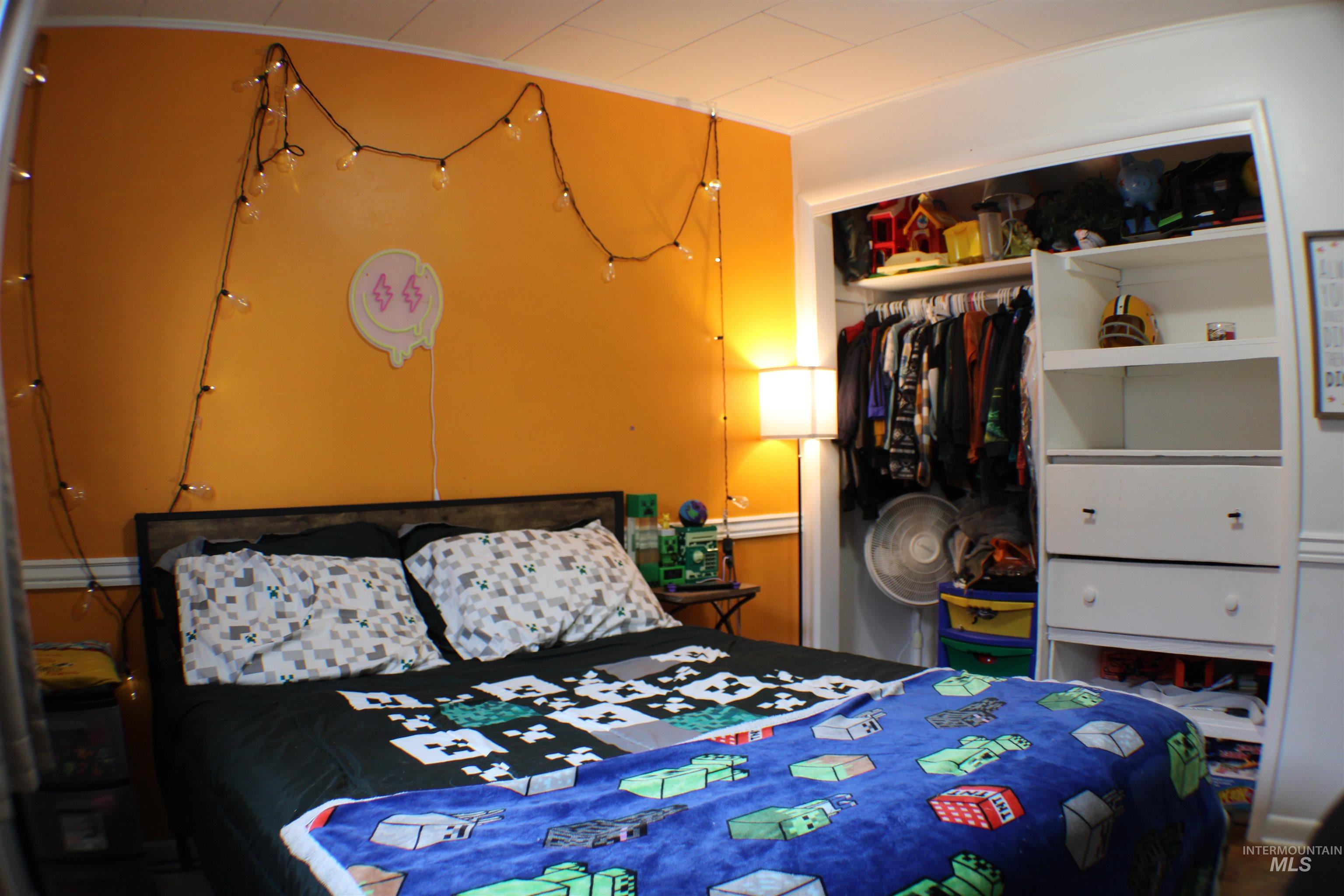 127 E Garfield Ave, Glenns Ferry, Idaho 83623, 4 Bedrooms, 1 Bathroom, Residential For Sale, Price $290,000,MLS 98974311