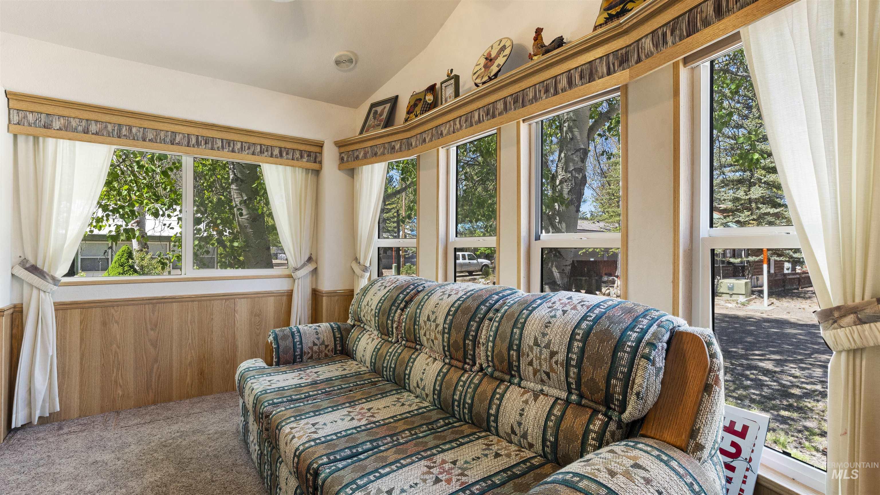 514 E13 Sawyer St, Cascade, Idaho 83611, 1 Bedroom, 1 Bathroom, Residential For Sale, Price $199,500,MLS 98974314