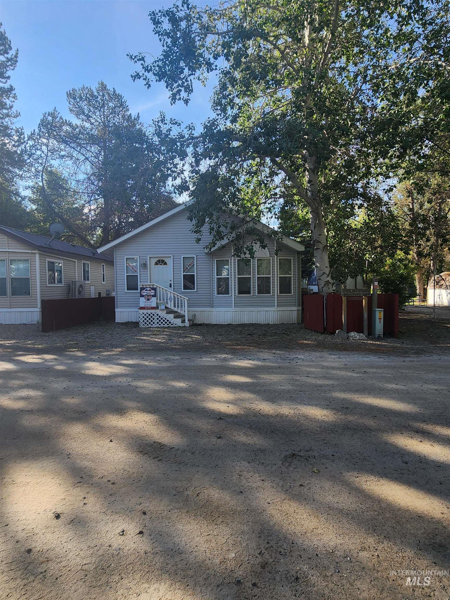 514 E13 Sawyer St, Cascade, Idaho 83611, 1 Bedroom, 1 Bathroom, Residential For Sale, Price $229,000,MLS 98974314