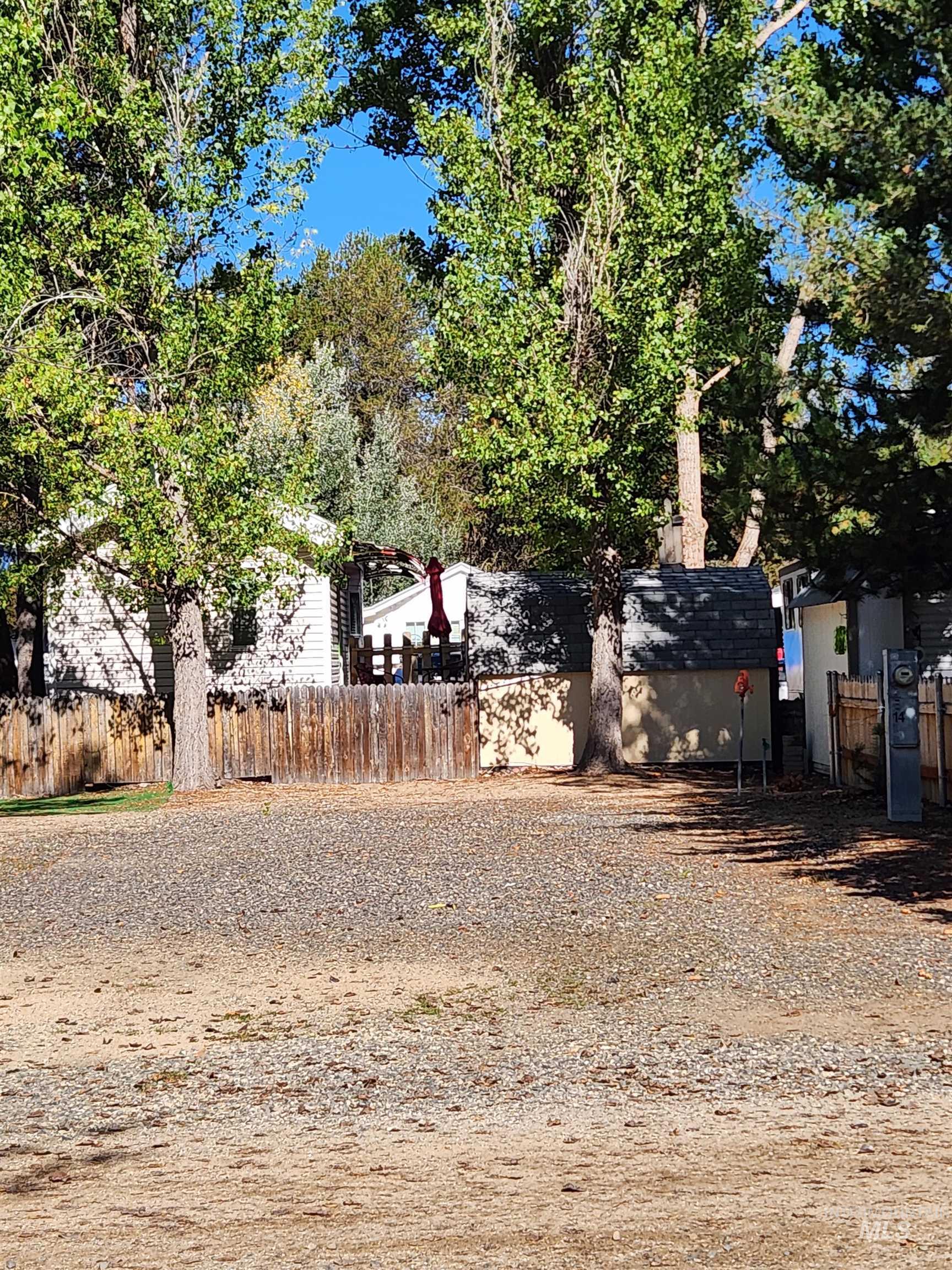 514 E13/14 Sawyer St., Cascade, Idaho 83611, 1 Bedroom, 1 Bathroom, Residential For Sale, Price $299,500,MLS 98974315