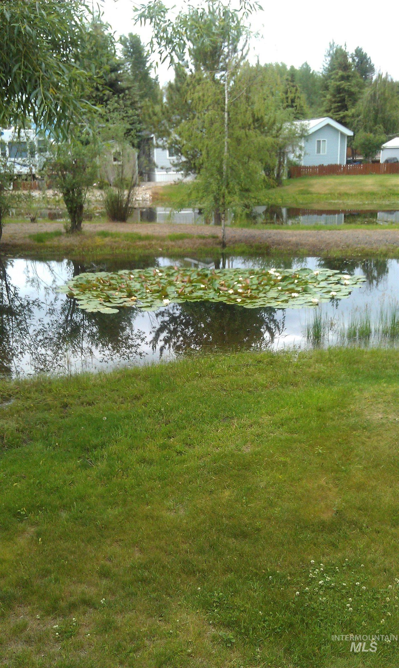 514 E13/14 Sawyer St., Cascade, Idaho 83611, 1 Bedroom, 1 Bathroom, Residential For Sale, Price $329,000,MLS 98974315