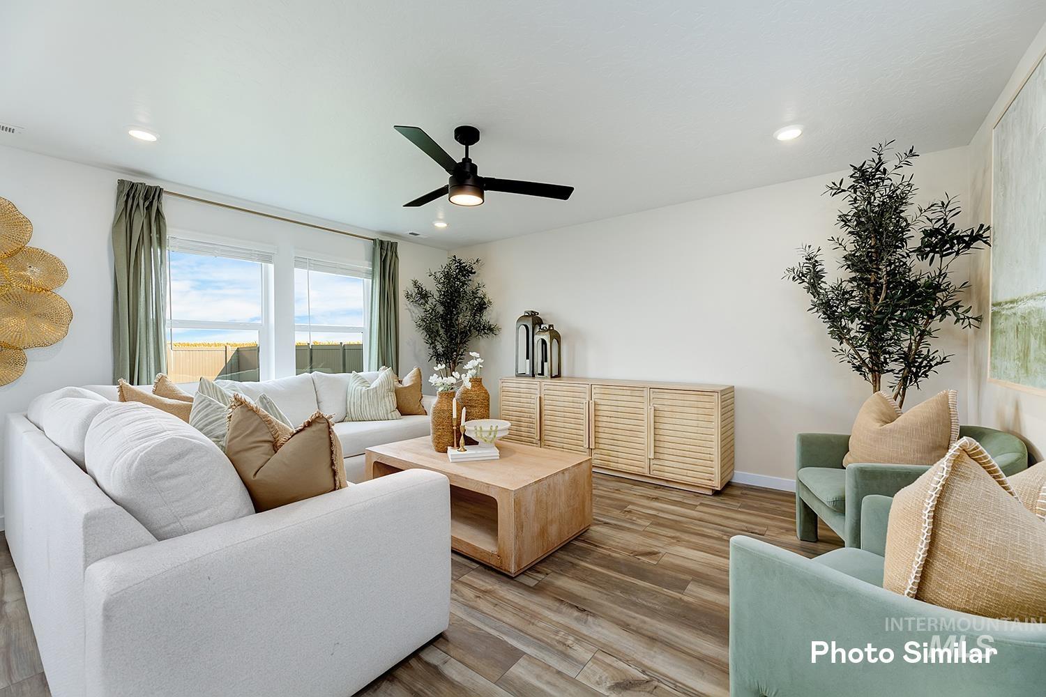 9008 W Inspirado St, Meridian, Idaho 83646, 3 Bedrooms, 2.5 Bathrooms, Residential For Sale, Price $475,400,MLS 98974316