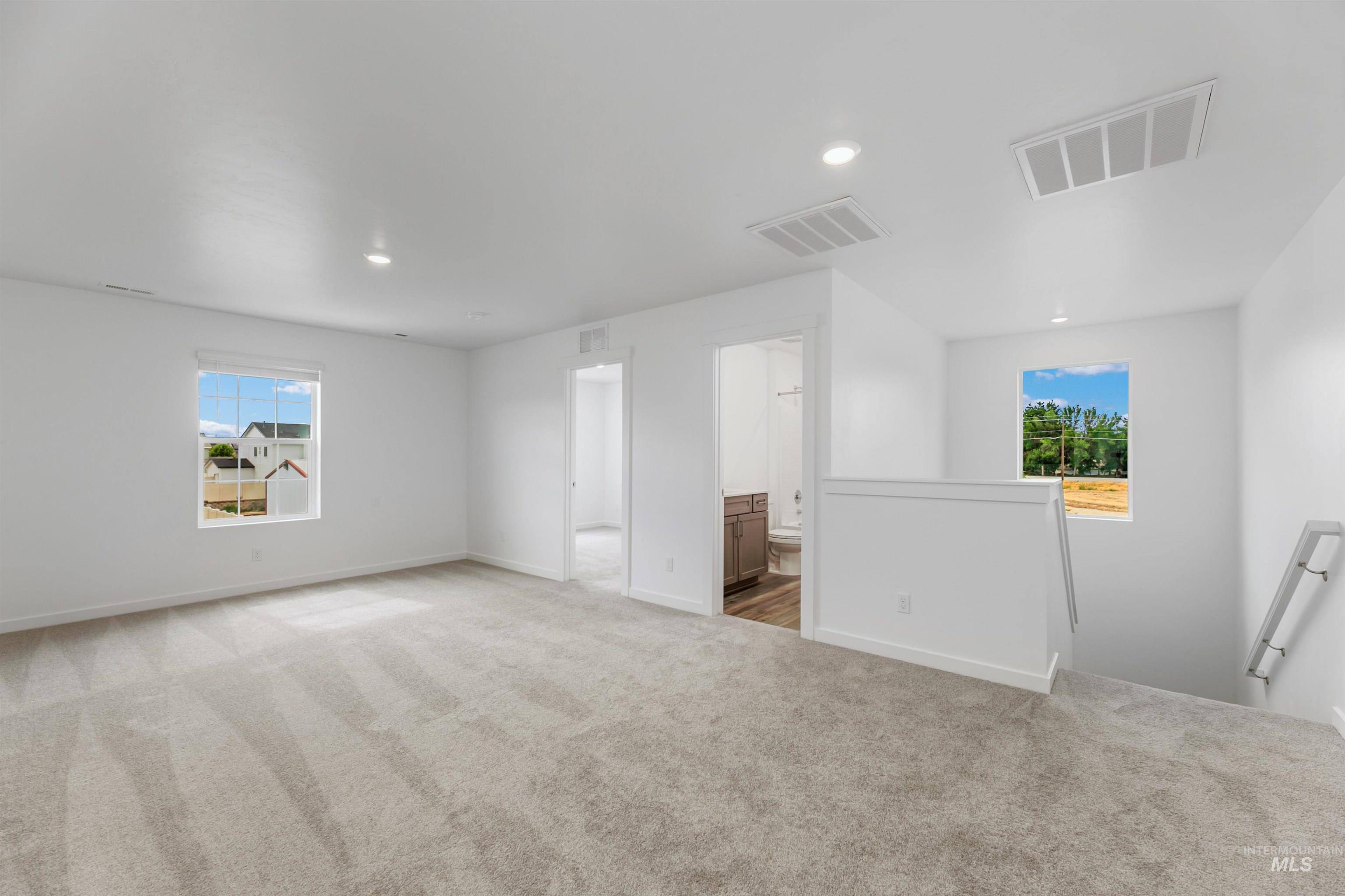 1918 E Springloyd St, Meridian, Idaho 83642, 4 Bedrooms, 3 Bathrooms, Residential For Sale, Price $517,900, 98974317