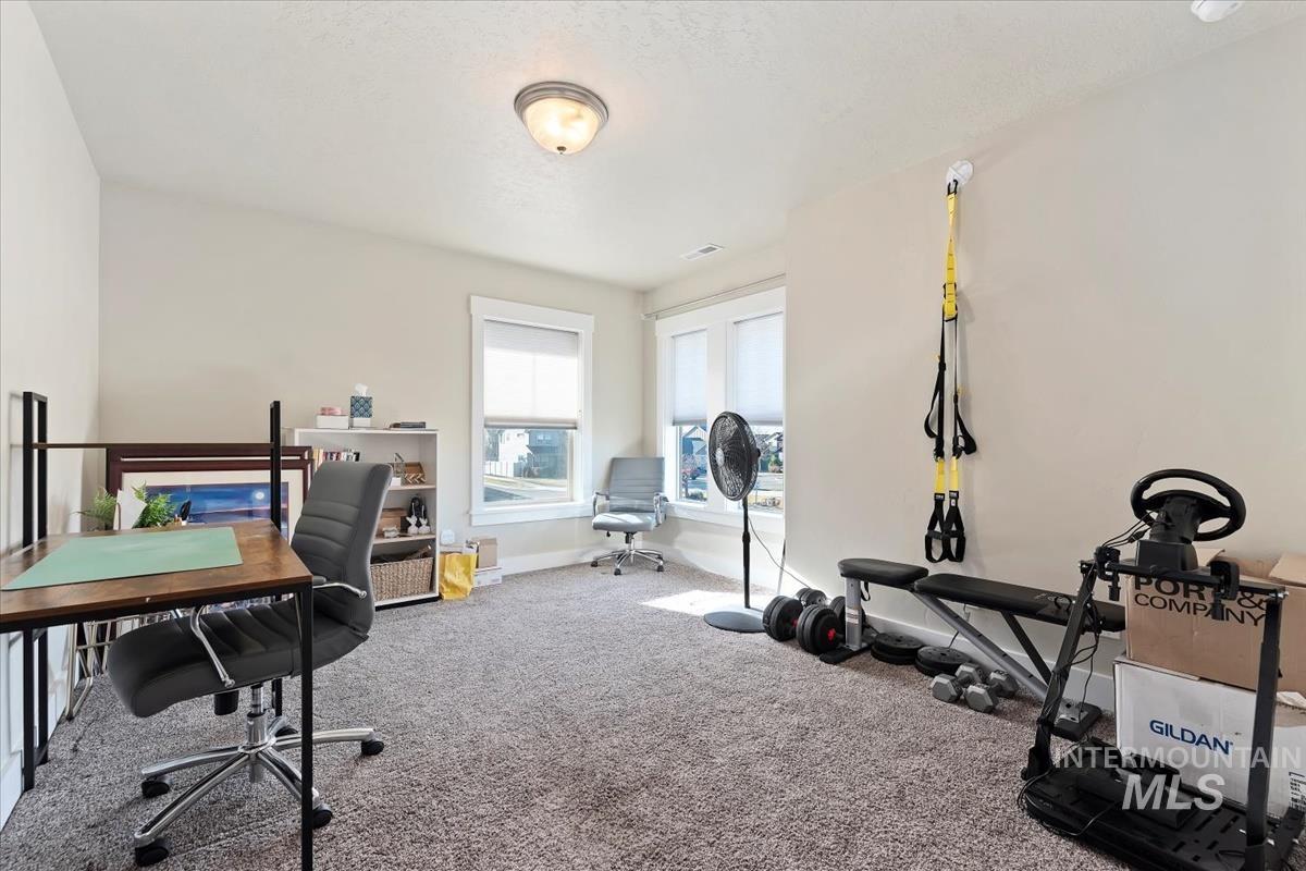 8014 S Bogus Ridge Way, Boise, Idaho 83716, 4 Bedrooms, 2.5 Bathrooms, Residential For Sale, Price $765,000,MLS 98974320