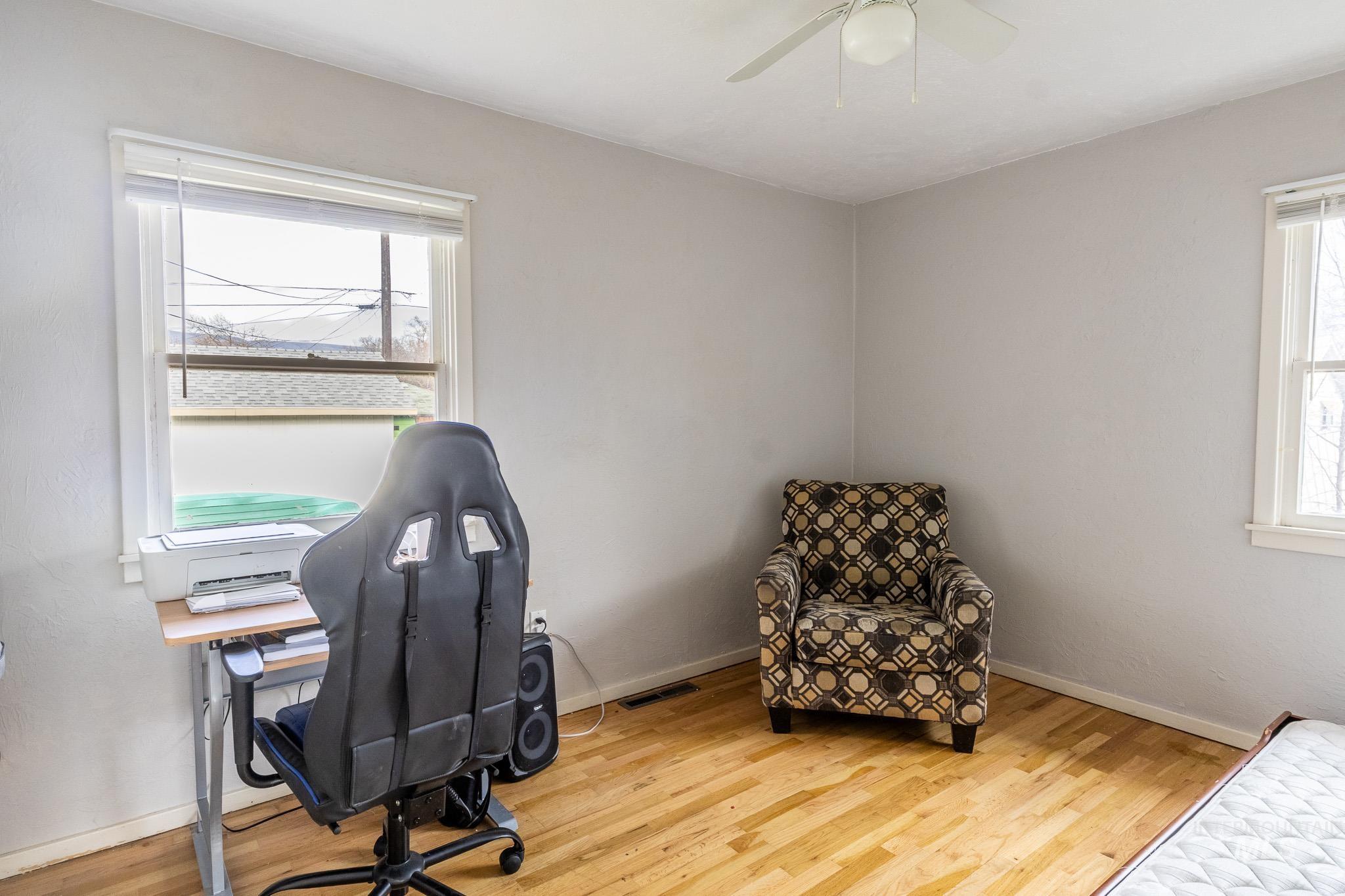 112 W 18th Ave, Lewiston, Idaho 83501, 4 Bedrooms, 2 Bathrooms, Residential For Sale, Price $340,000,MLS 98974322