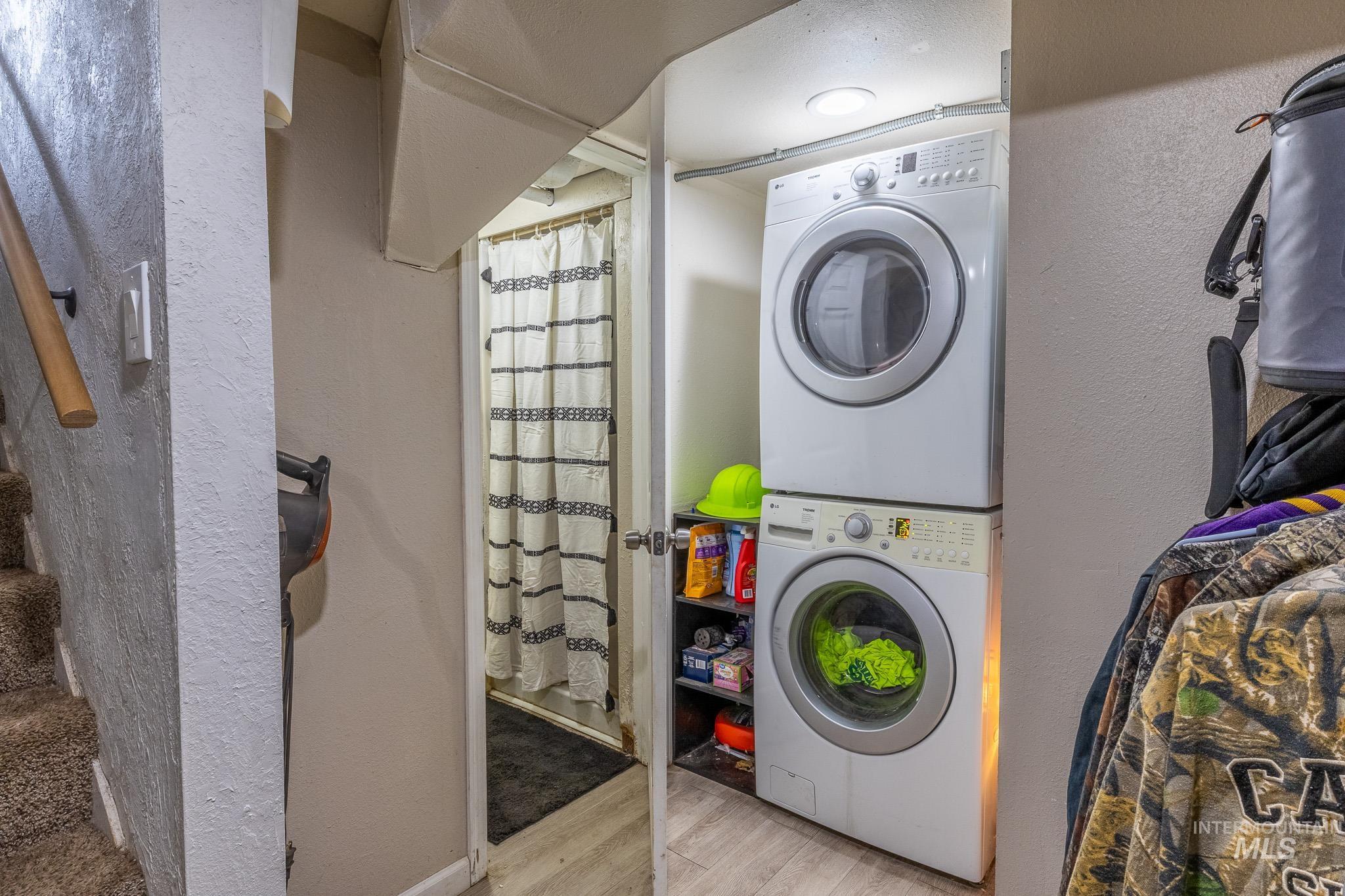 112 W 18th Ave, Lewiston, Idaho 83501, 4 Bedrooms, 2 Bathrooms, Residential For Sale, Price $340,000,MLS 98974322