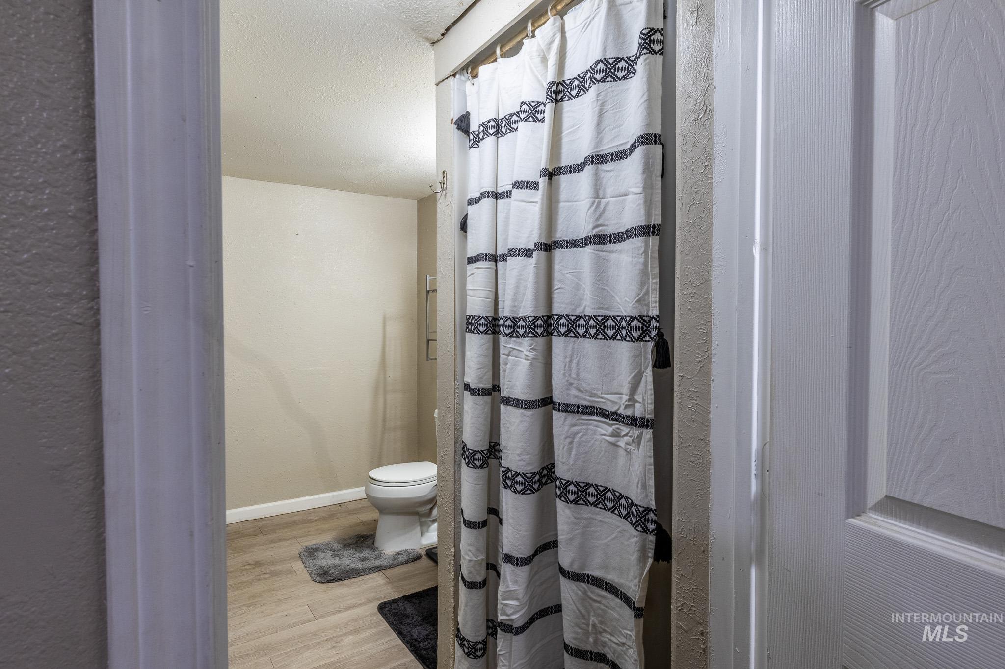 112 W 18th Ave, Lewiston, Idaho 83501, 4 Bedrooms, 2 Bathrooms, Residential For Sale, Price $340,000,MLS 98974322