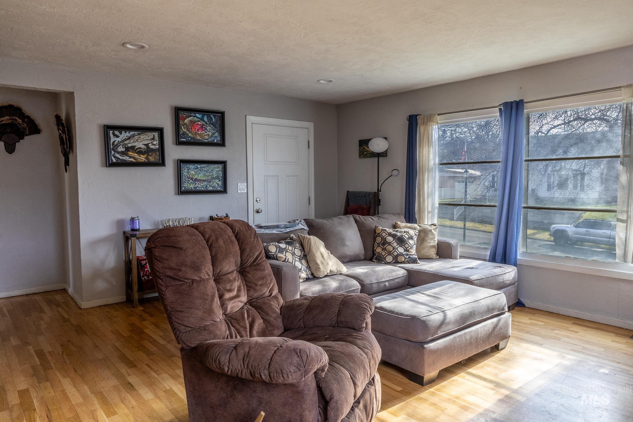 112 W 18th Ave, Lewiston, Idaho 83501, 4 Bedrooms, 2 Bathrooms, Residential For Sale, Price $340,000,MLS 98974322