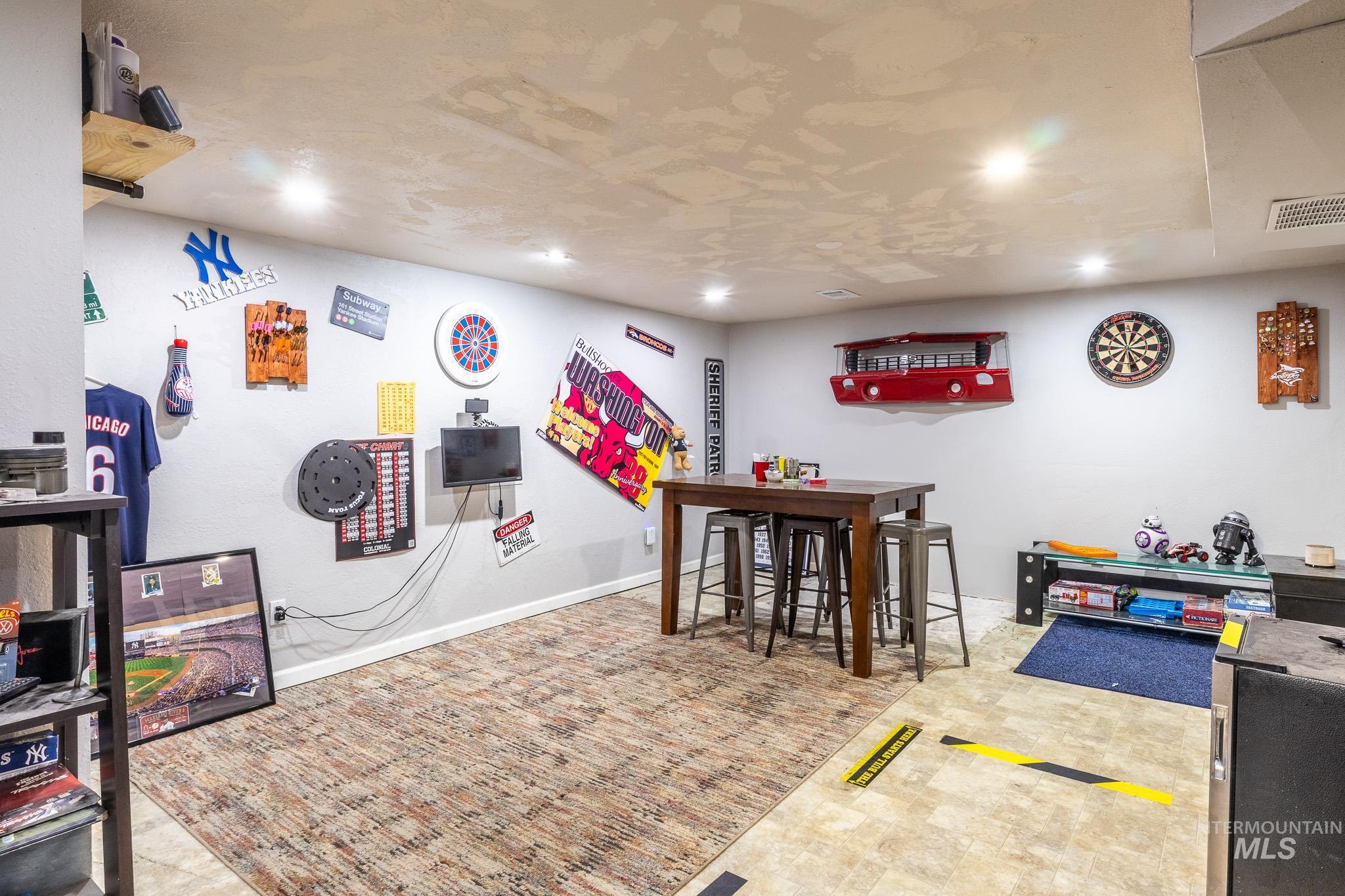 112 W 18th Ave, Lewiston, Idaho 83501, 4 Bedrooms, 2 Bathrooms, Residential For Sale, Price $340,000,MLS 98974322