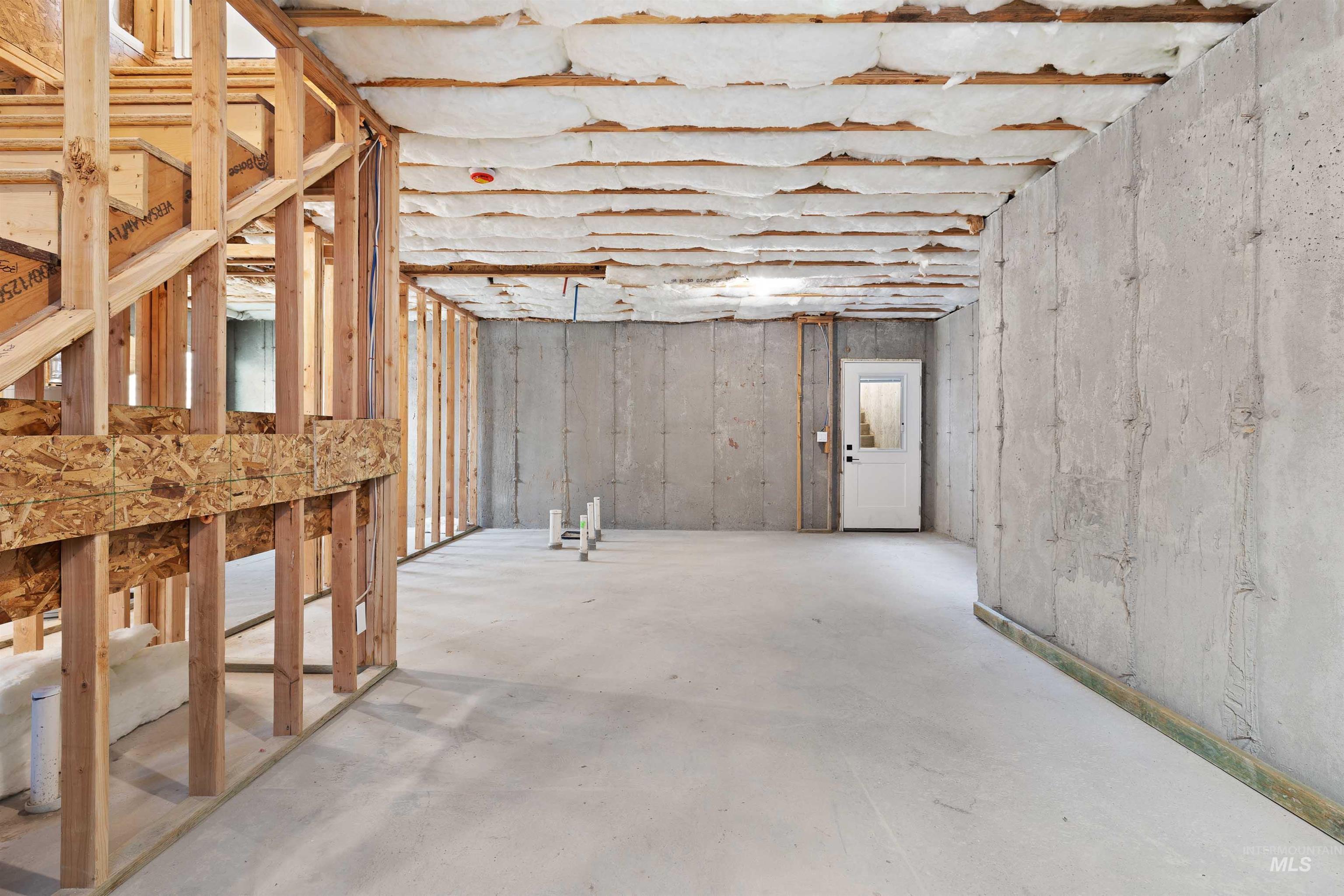 918 Quartz, Kimberly, Idaho 83341-2057, 3 Bedrooms, 2.5 Bathrooms, Residential For Sale, Price $559,900,MLS 98974323