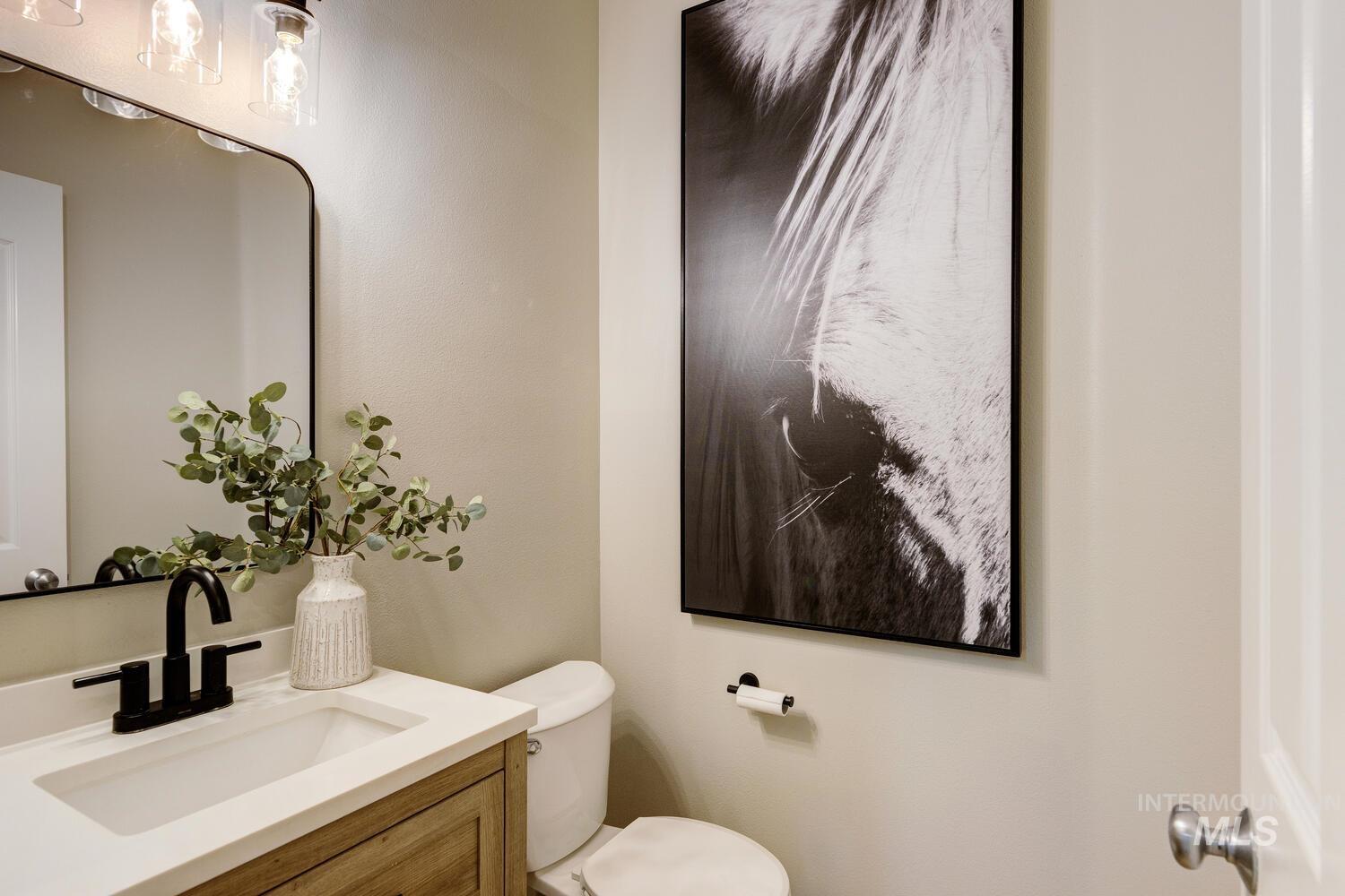 5572 W School Ridge Rd, Boise, Idaho 83714, 5 Bedrooms, 3.5 Bathrooms, Residential For Sale, Price $699,000,MLS 98974324