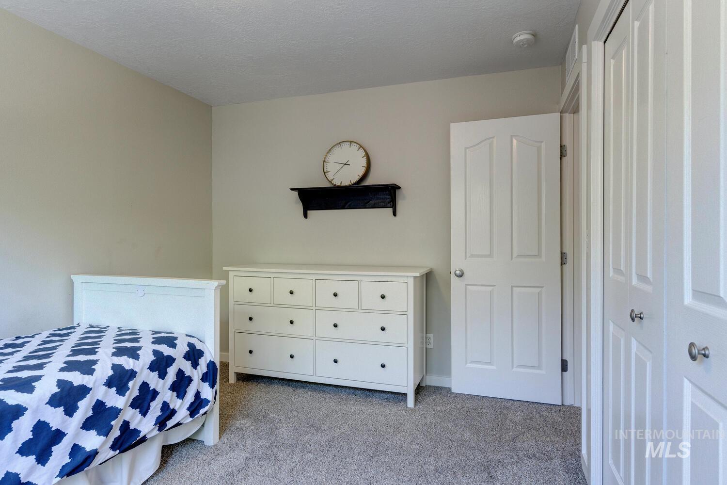 5572 W School Ridge Rd, Boise, Idaho 83714, 5 Bedrooms, 3.5 Bathrooms, Residential For Sale, Price $699,000,MLS 98974324