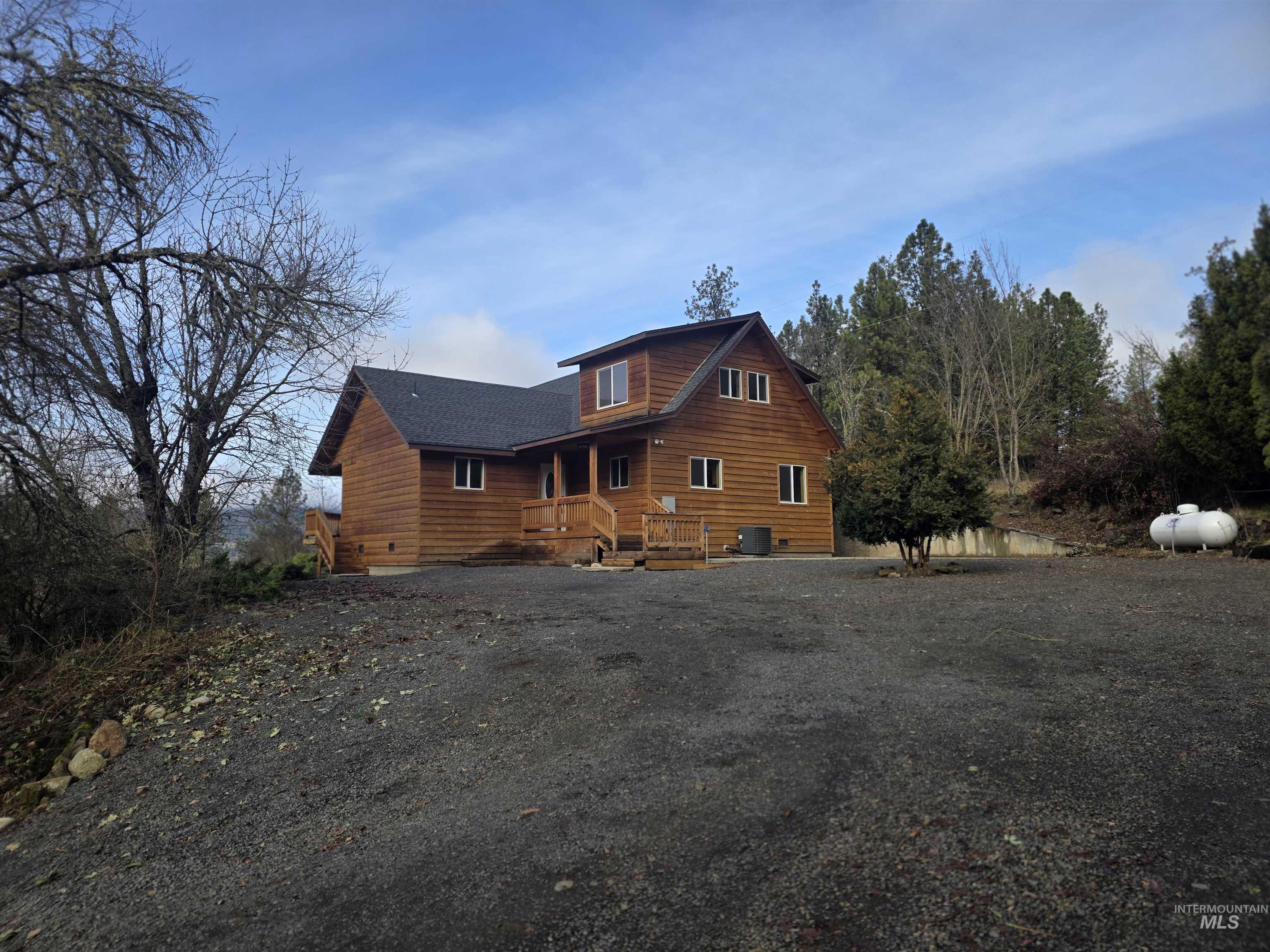 4157 Highway 12, Kamiah, Idaho 83536, 3 Bedrooms, 3 Bathrooms, Residential For Sale, Price $659,000,MLS 98974325