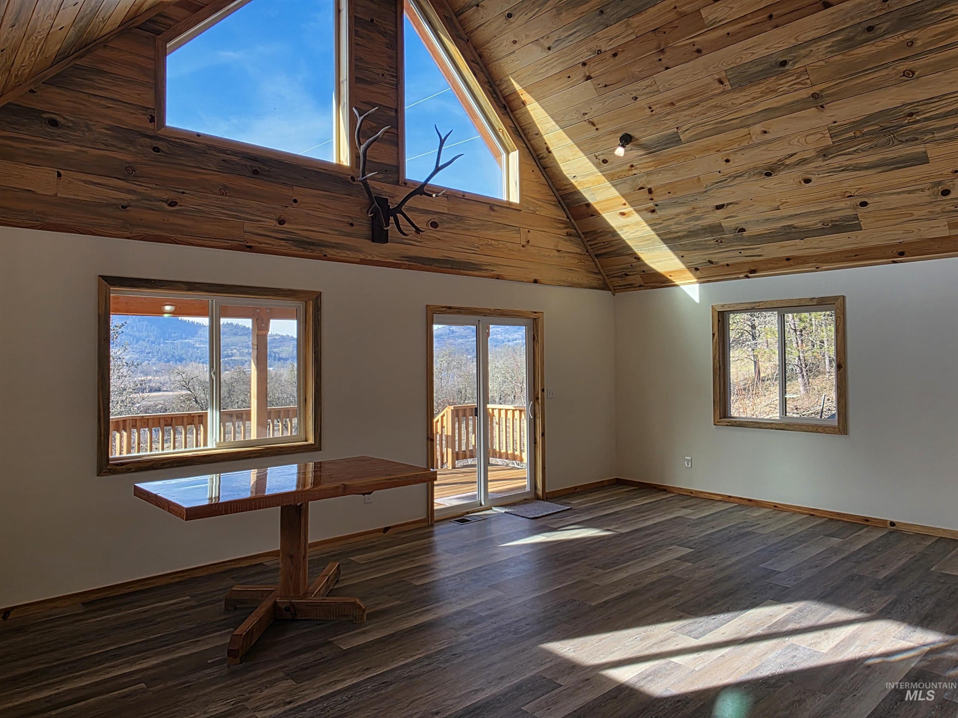 4157 Highway 12, Kamiah, Idaho 83536, 3 Bedrooms, 3 Bathrooms, Residential For Sale, Price $659,000,MLS 98974325