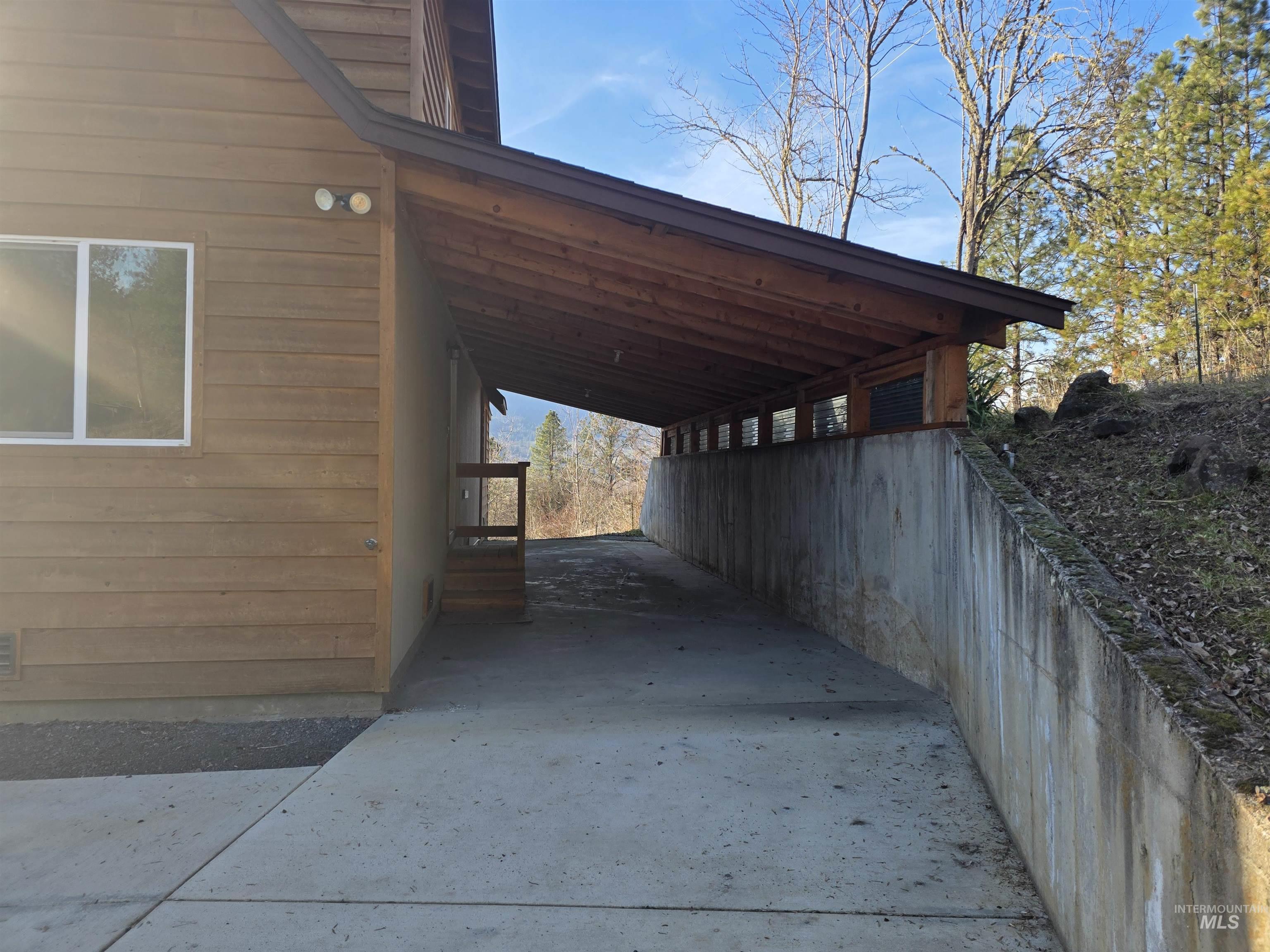 4157 Highway 12, Kamiah, Idaho 83536, 3 Bedrooms, 3 Bathrooms, Residential For Sale, Price $659,000,MLS 98974325