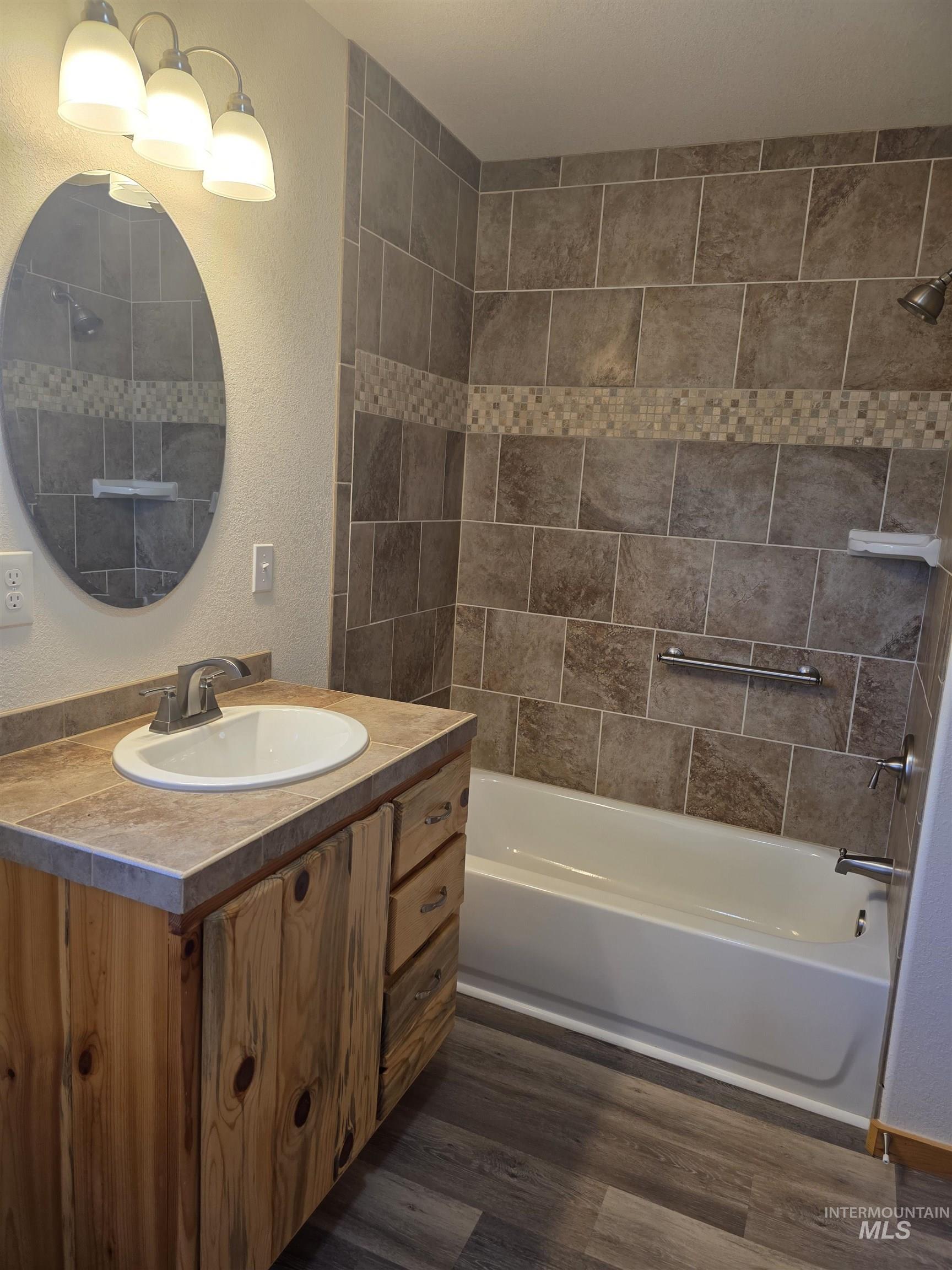 4157 Highway 12, Kamiah, Idaho 83536, 3 Bedrooms, 3 Bathrooms, Residential For Sale, Price $659,000,MLS 98974325