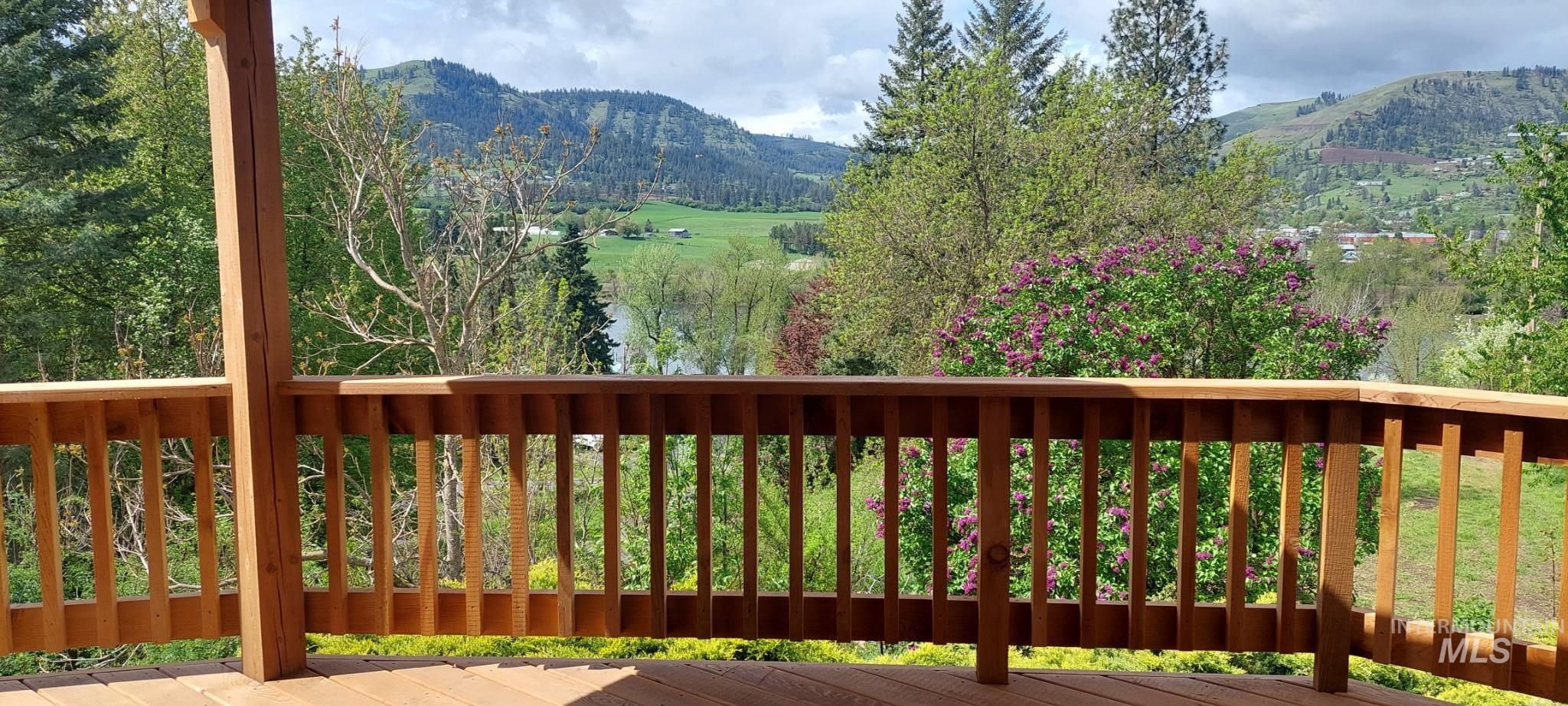 4157 Highway 12, Kamiah, Idaho 83536, 3 Bedrooms, 3 Bathrooms, Residential For Sale, Price $649,000, 98974325
