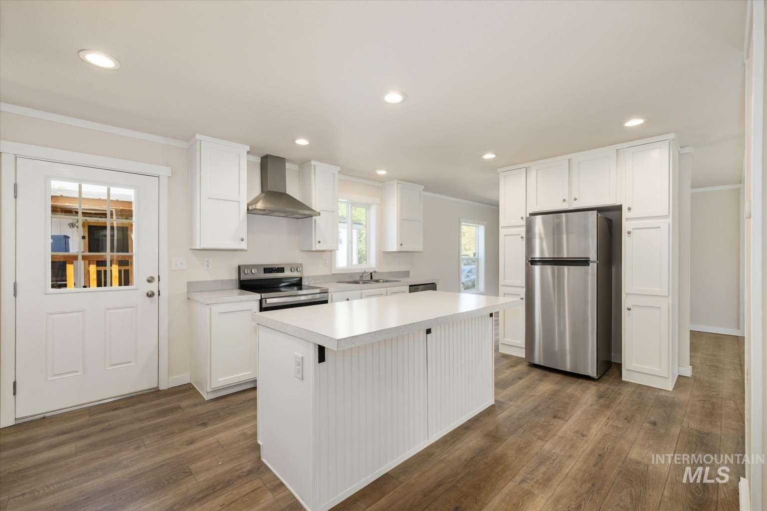 265 W 9Th, Mountain Home, Idaho 83647, 3 Bedrooms, 2 Bathrooms, Residential For Sale, Price $140,000,MLS 98974328