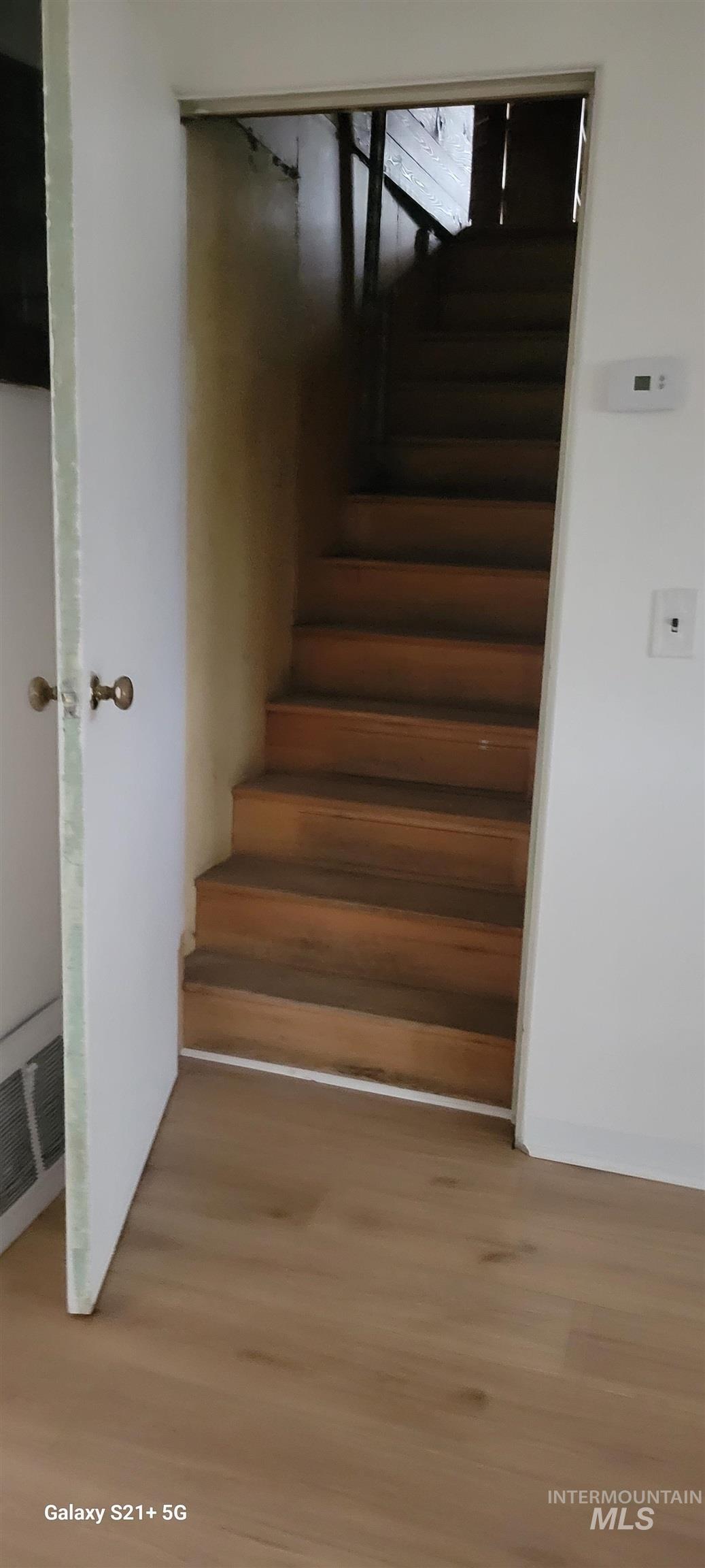 212 N 4th, Craigmont, Idaho 83523, 3 Bedrooms, 1 Bathroom, Residential For Sale, Price $255,000,MLS 98974329