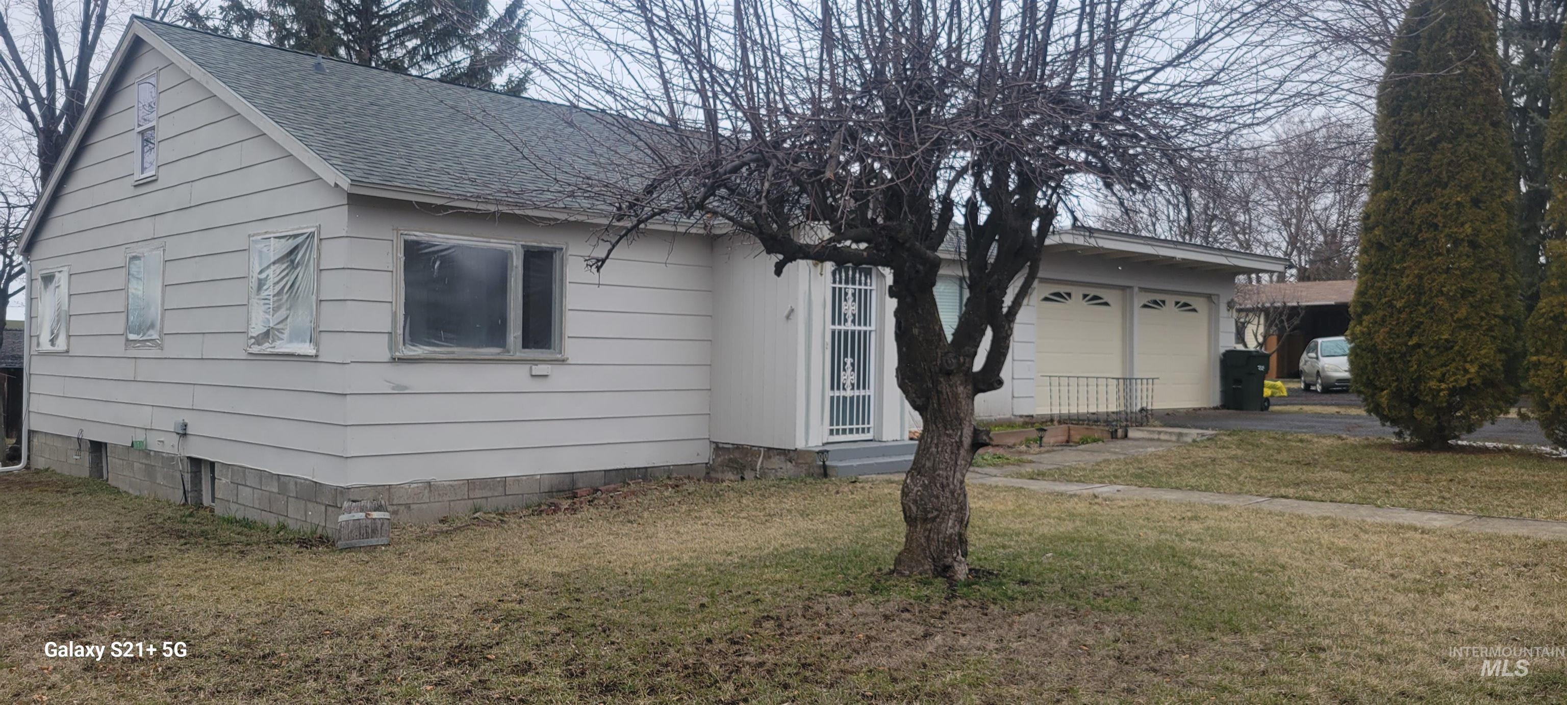 212 N 4th, Craigmont, Idaho 83523, 3 Bedrooms, 1 Bathroom, Residential For Sale, Price $255,000,MLS 98974329