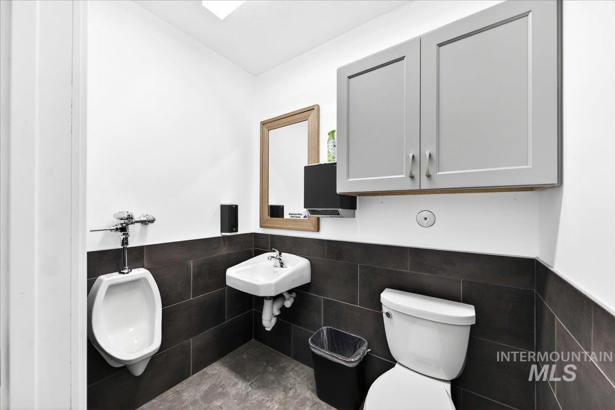 2800 E Chicago St, Caldwell, Idaho 83605, Business/Commercial For Sale, Price $5,500,000,MLS 98974335