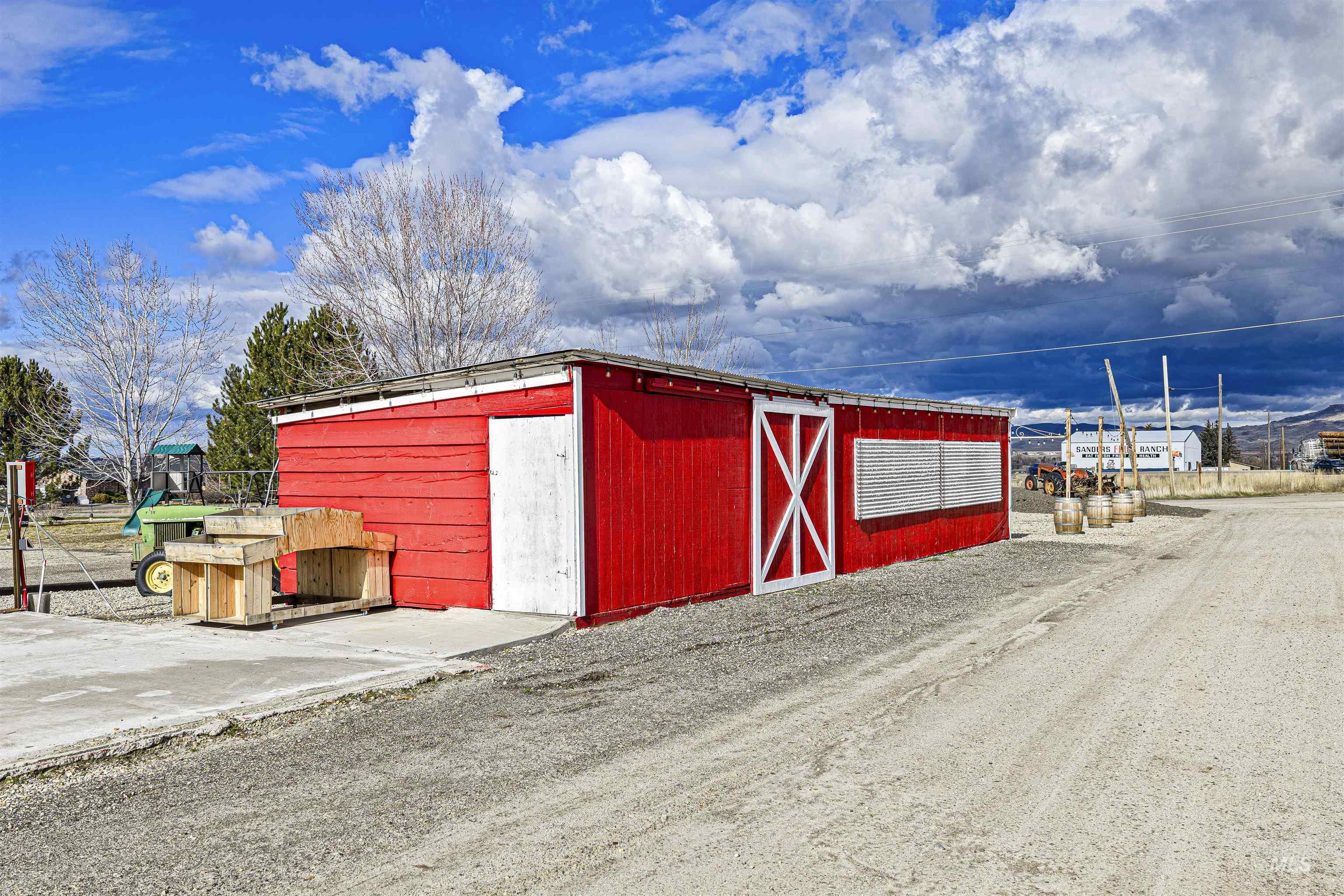 2731 Cherry Ln, Emmett, Idaho 83617, Business/Commercial For Sale, Price $3,000,000,MLS 98974338