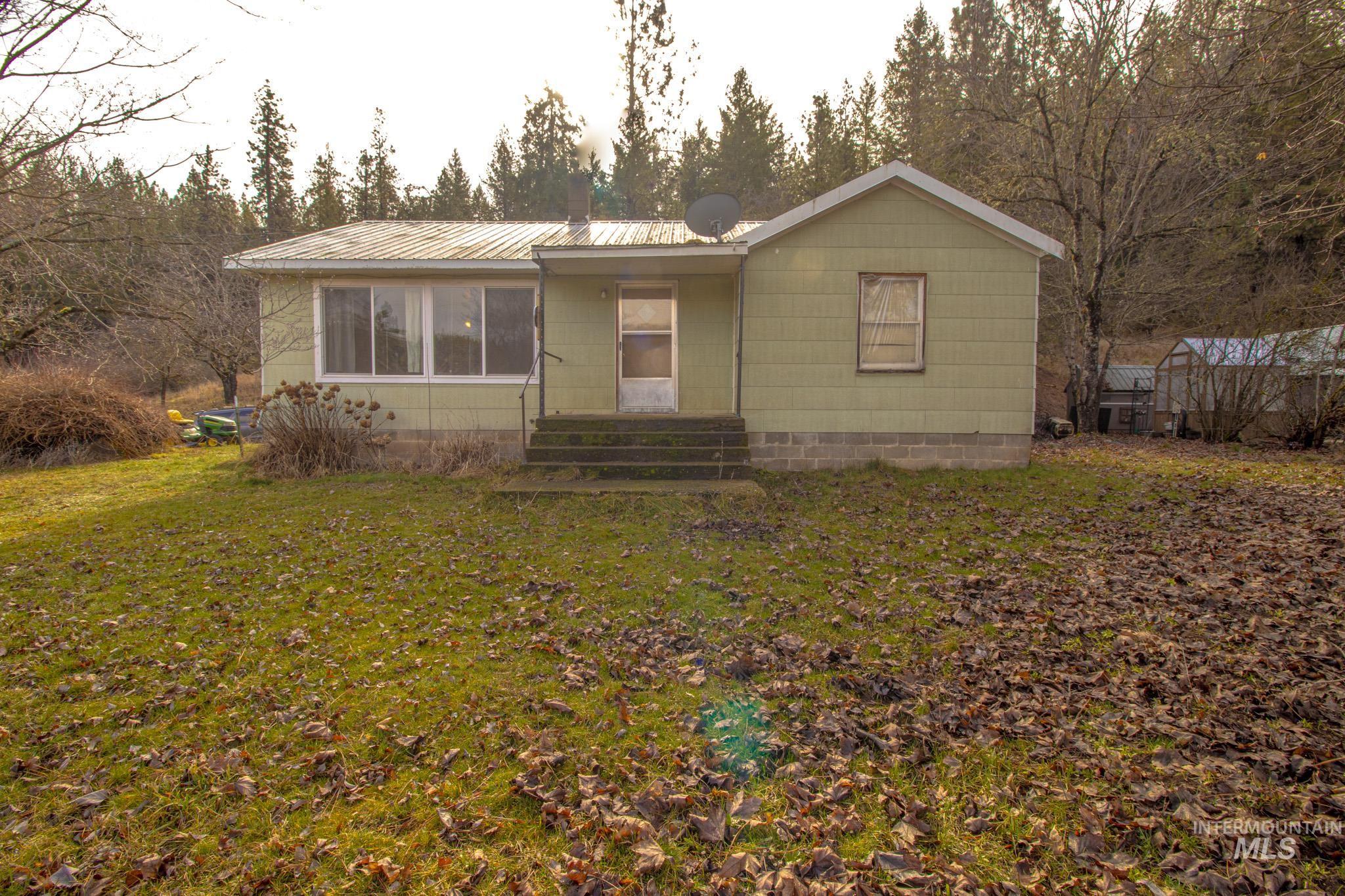 12644 Jerome Ave, Orofino, Idaho 83544, 2 Bedrooms, 1 Bathroom, Residential For Sale, Price $230,000,MLS 98974339