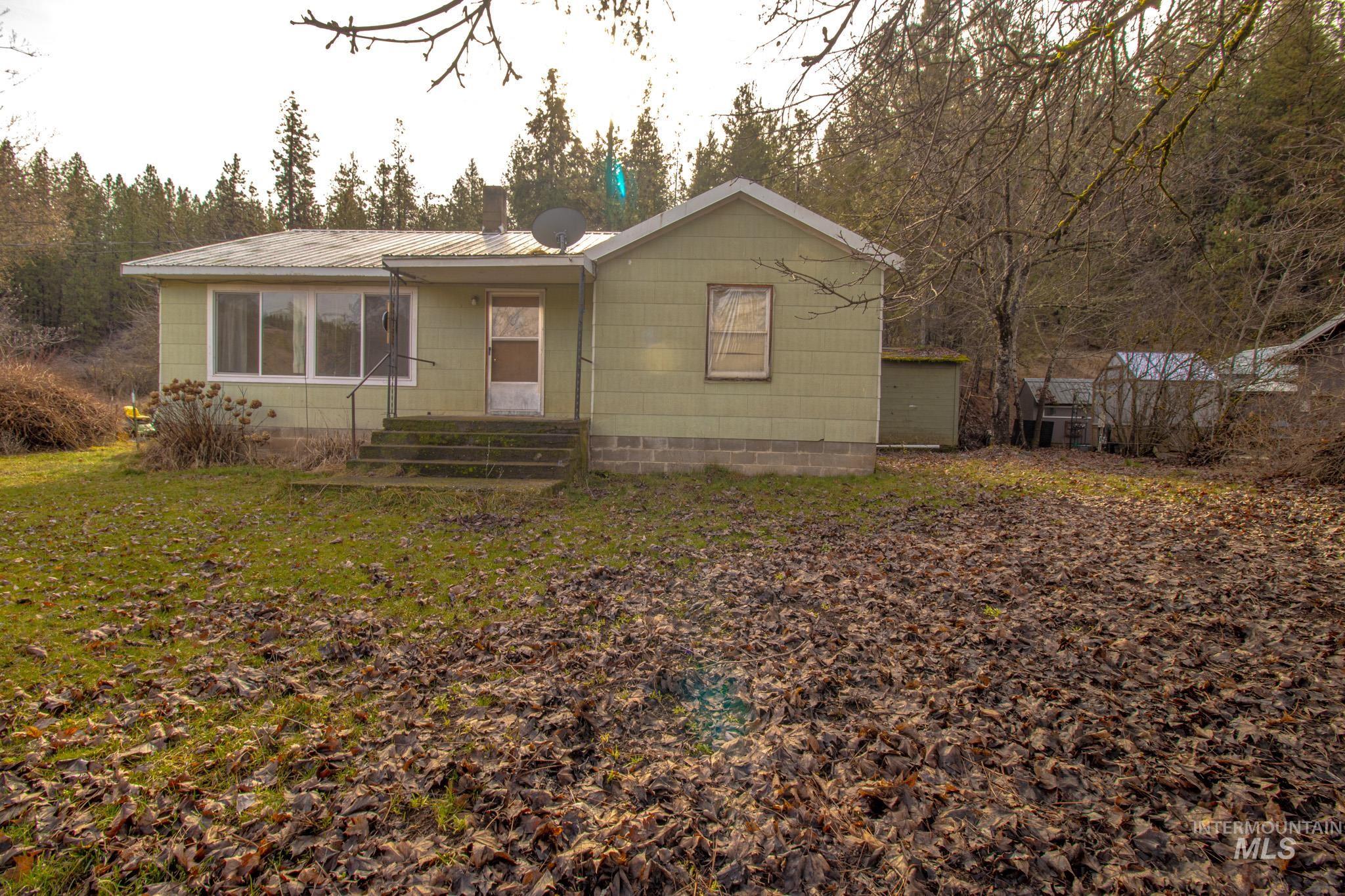 12644 Jerome Ave, Orofino, Idaho 83544, 2 Bedrooms, 1 Bathroom, Residential For Sale, Price $230,000,MLS 98974339