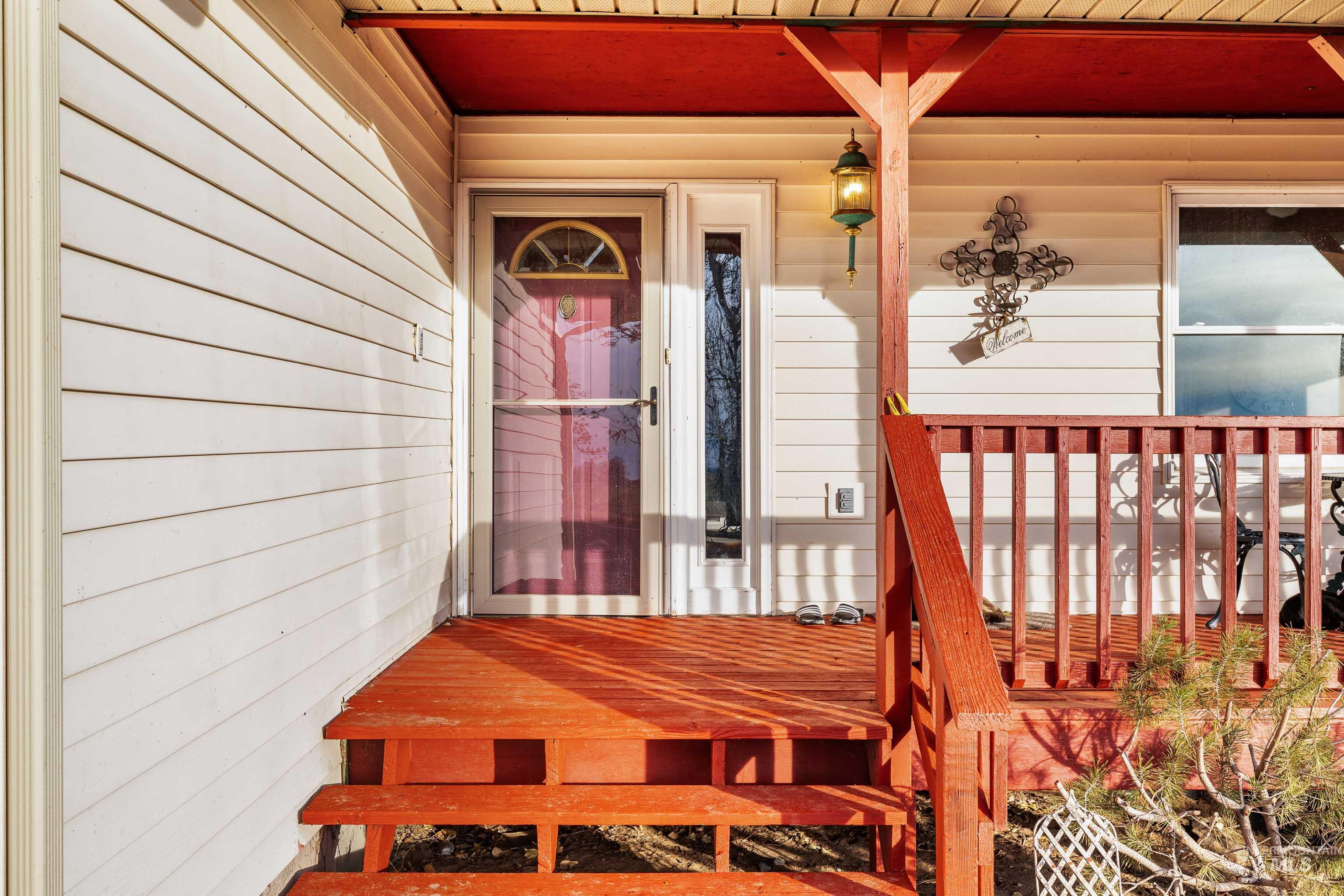 284 S 370 W, Jerome, Idaho 83338, 5 Bedrooms, 3 Bathrooms, Residential For Sale, Price $654,900,MLS 98974341