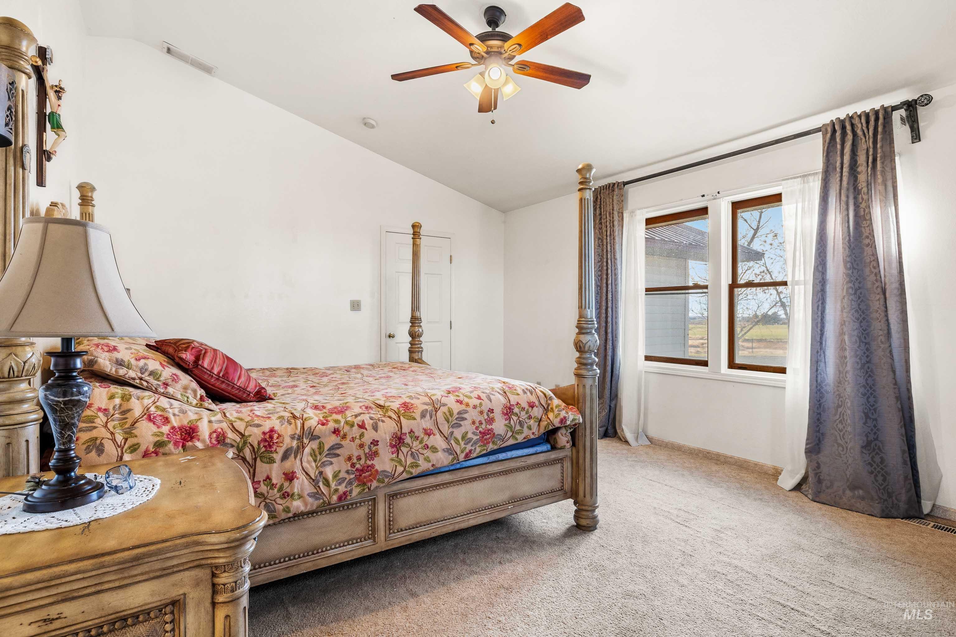 284 S 370 W, Jerome, Idaho 83338, 5 Bedrooms, 3 Bathrooms, Residential For Sale, Price $654,900,MLS 98974341