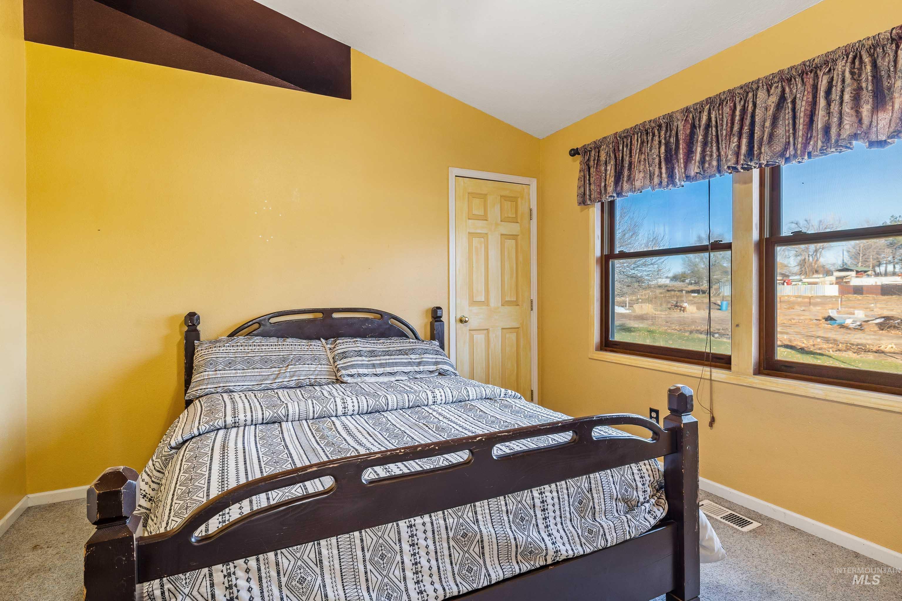 284 S 370 W, Jerome, Idaho 83338, 5 Bedrooms, 3 Bathrooms, Residential For Sale, Price $654,900,MLS 98974341