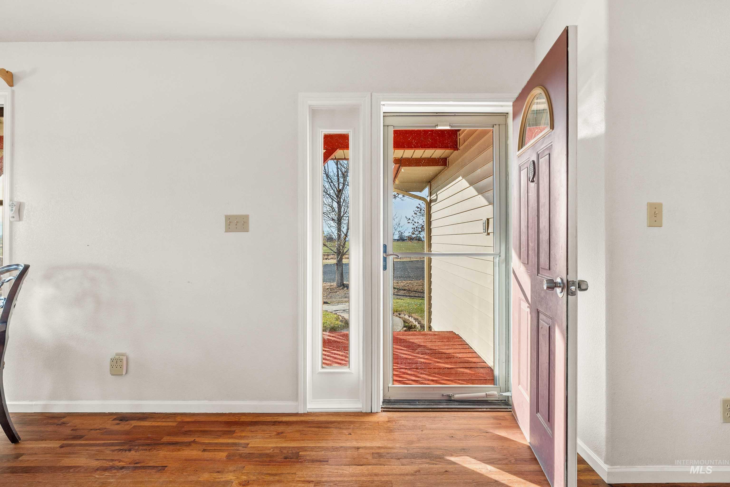 284 S 370 W, Jerome, Idaho 83338, 5 Bedrooms, 3 Bathrooms, Residential For Sale, Price $654,900,MLS 98974341