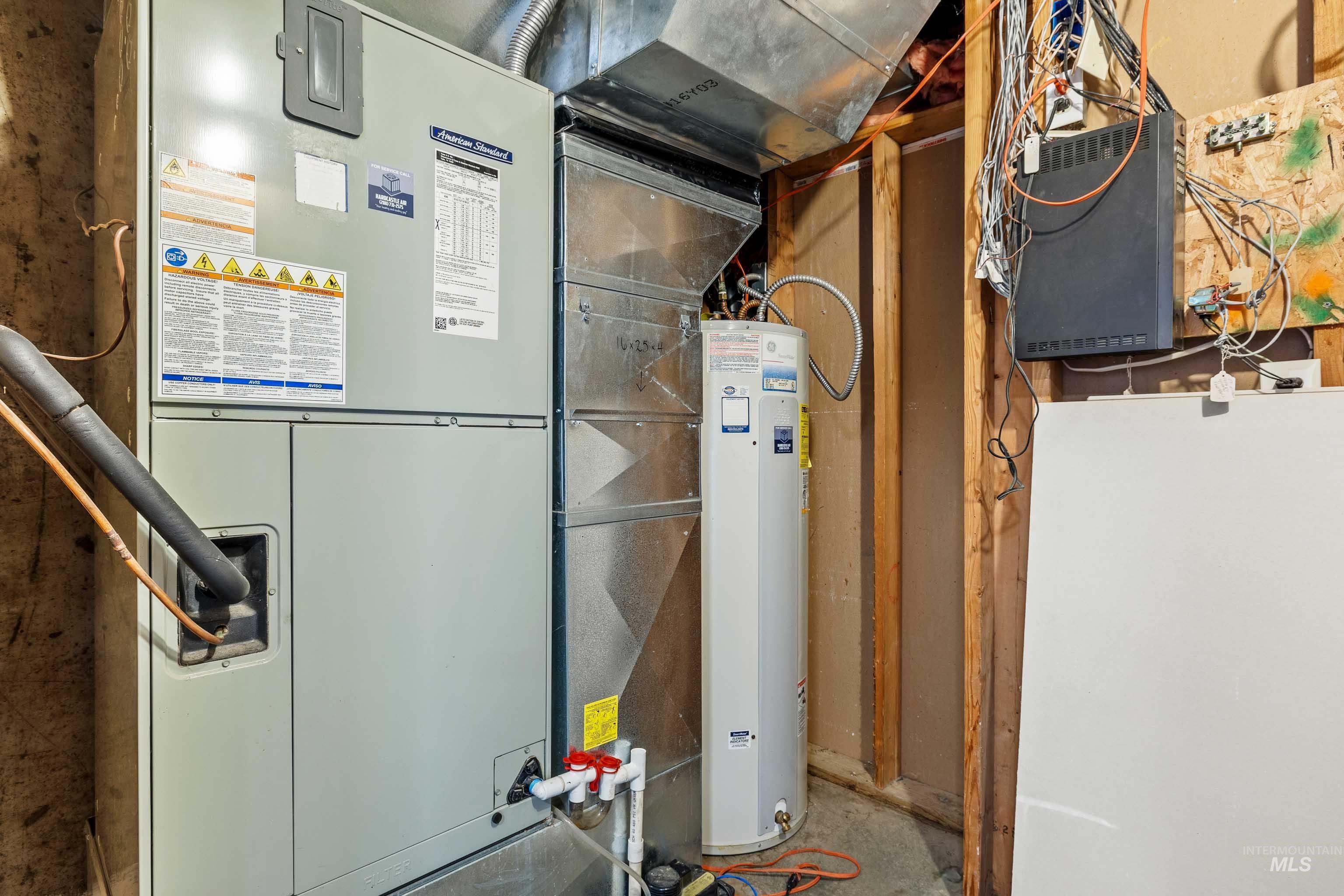 284 S 370 W, Jerome, Idaho 83338, 5 Bedrooms, 3 Bathrooms, Residential For Sale, Price $654,900,MLS 98974341