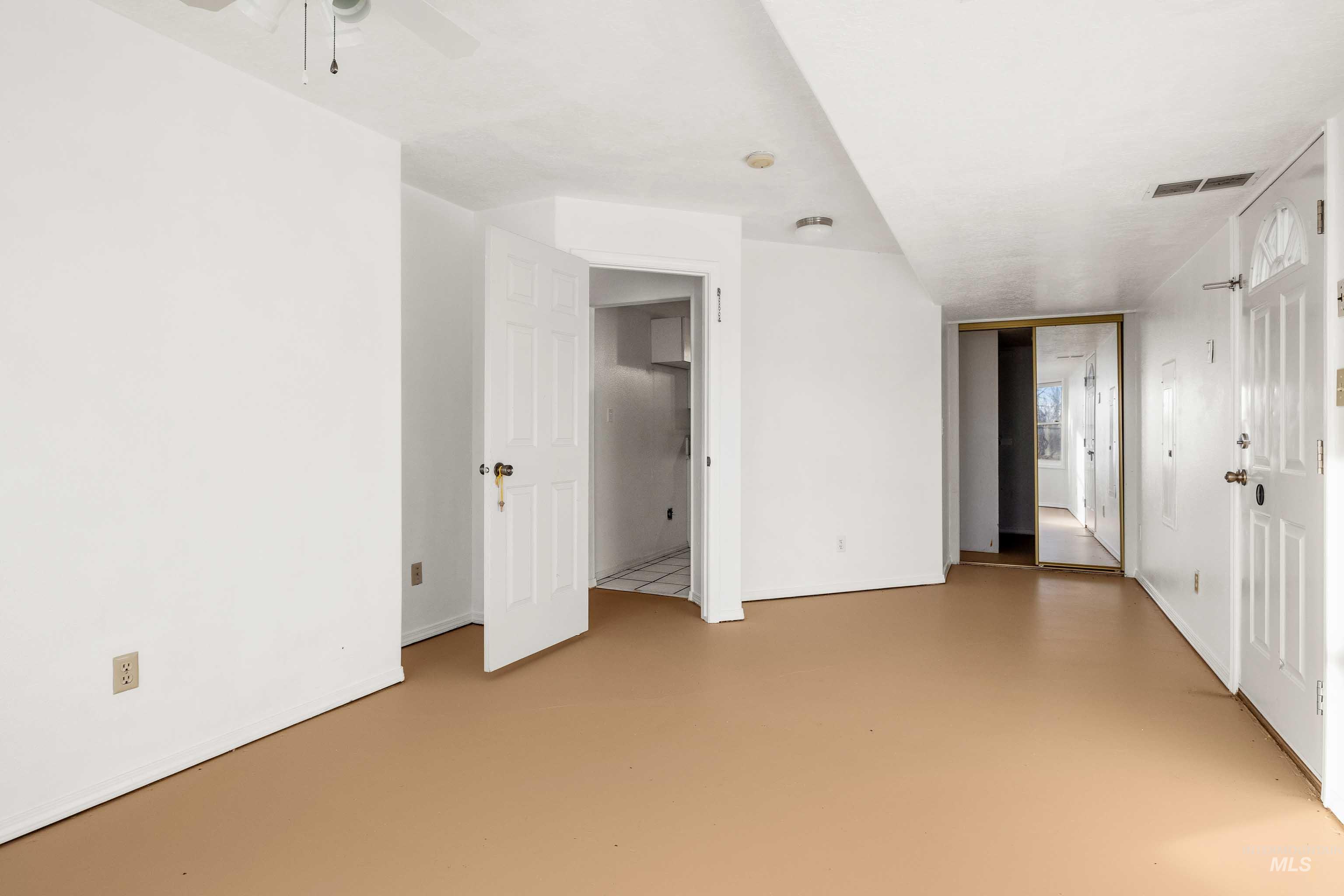 284 S 370 W, Jerome, Idaho 83338, 5 Bedrooms, 3 Bathrooms, Residential For Sale, Price $654,900,MLS 98974341