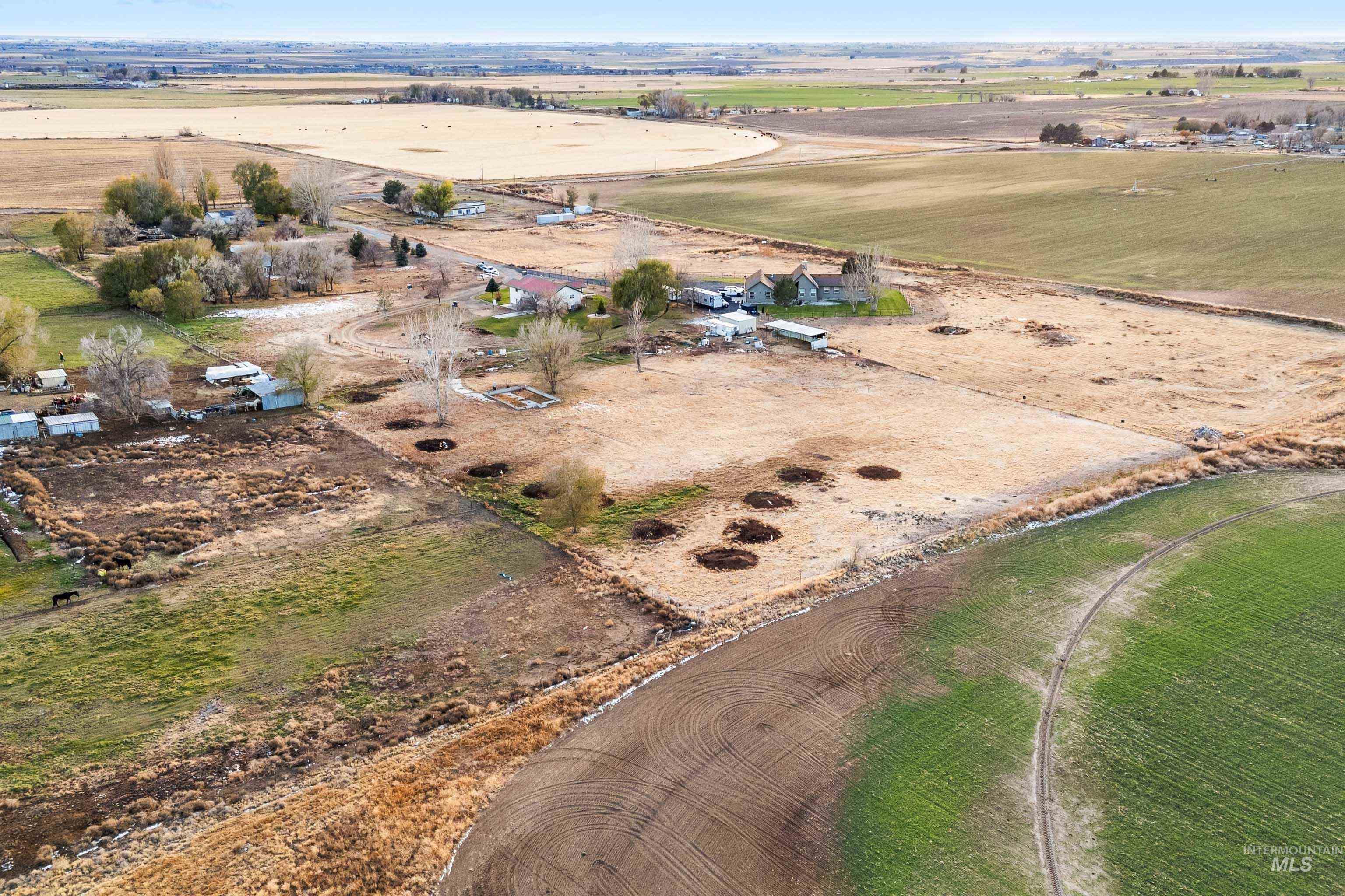 284 S 370 W, Jerome, Idaho 83338, 5 Bedrooms, 3 Bathrooms, Residential For Sale, Price $654,900,MLS 98974341