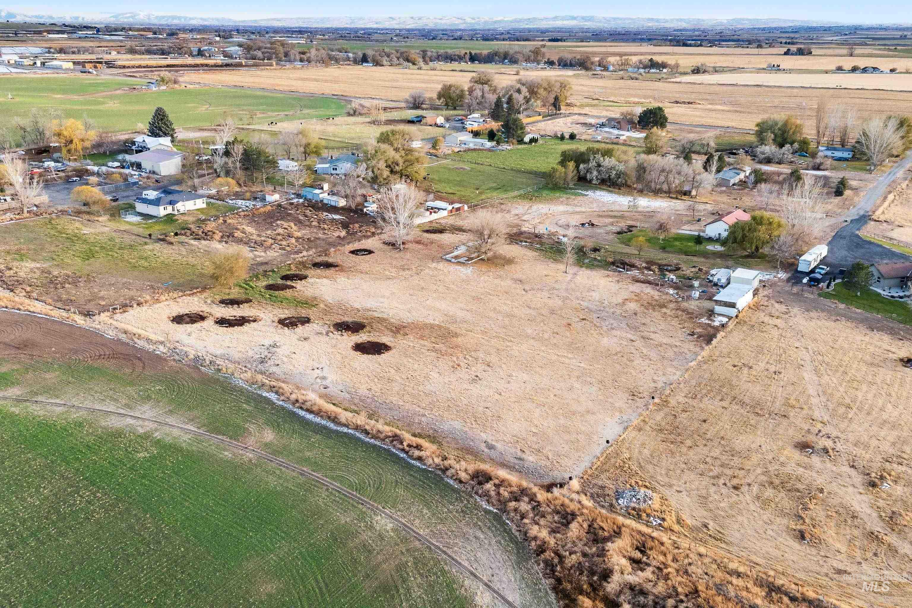 284 S 370 W, Jerome, Idaho 83338, 5 Bedrooms, 3 Bathrooms, Residential For Sale, Price $654,900,MLS 98974341