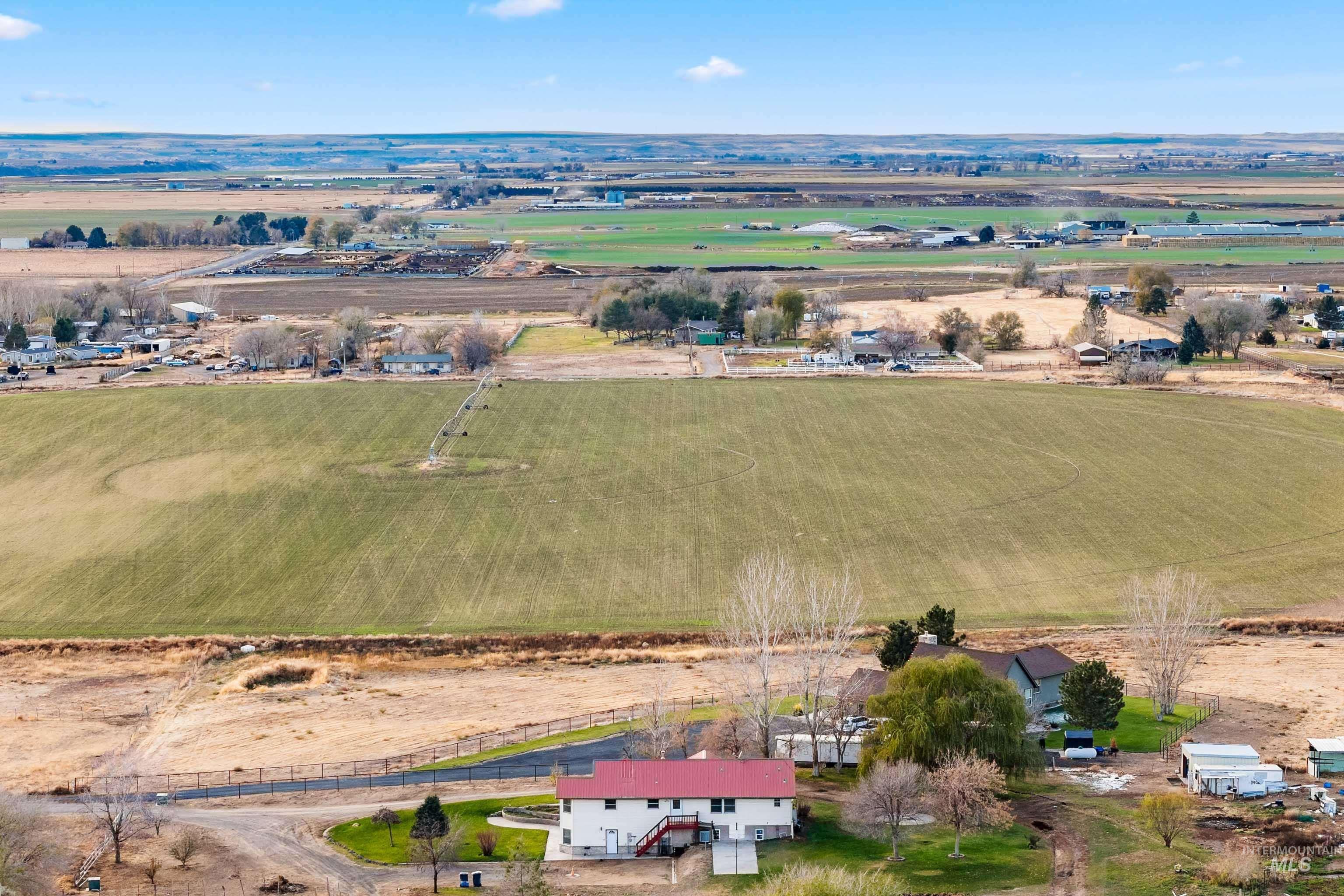 284 S 370 W, Jerome, Idaho 83338, 5 Bedrooms, 3 Bathrooms, Residential For Sale, Price $654,900,MLS 98974341