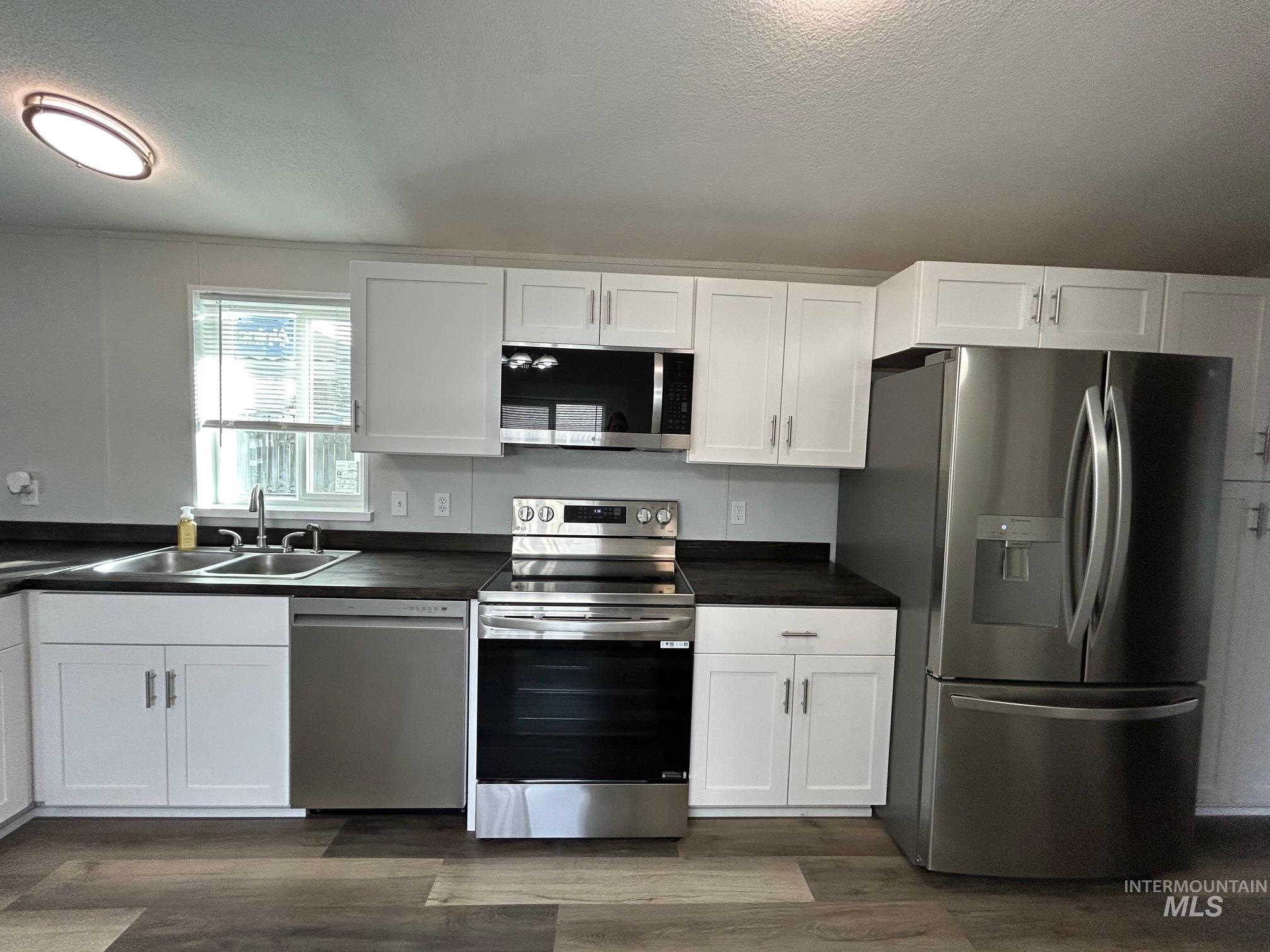 1430 Chestnut Street, Clarkston, Washington 99403, 2 Bedrooms, 2 Bathrooms, Residential For Sale, Price $110,000, 98974347